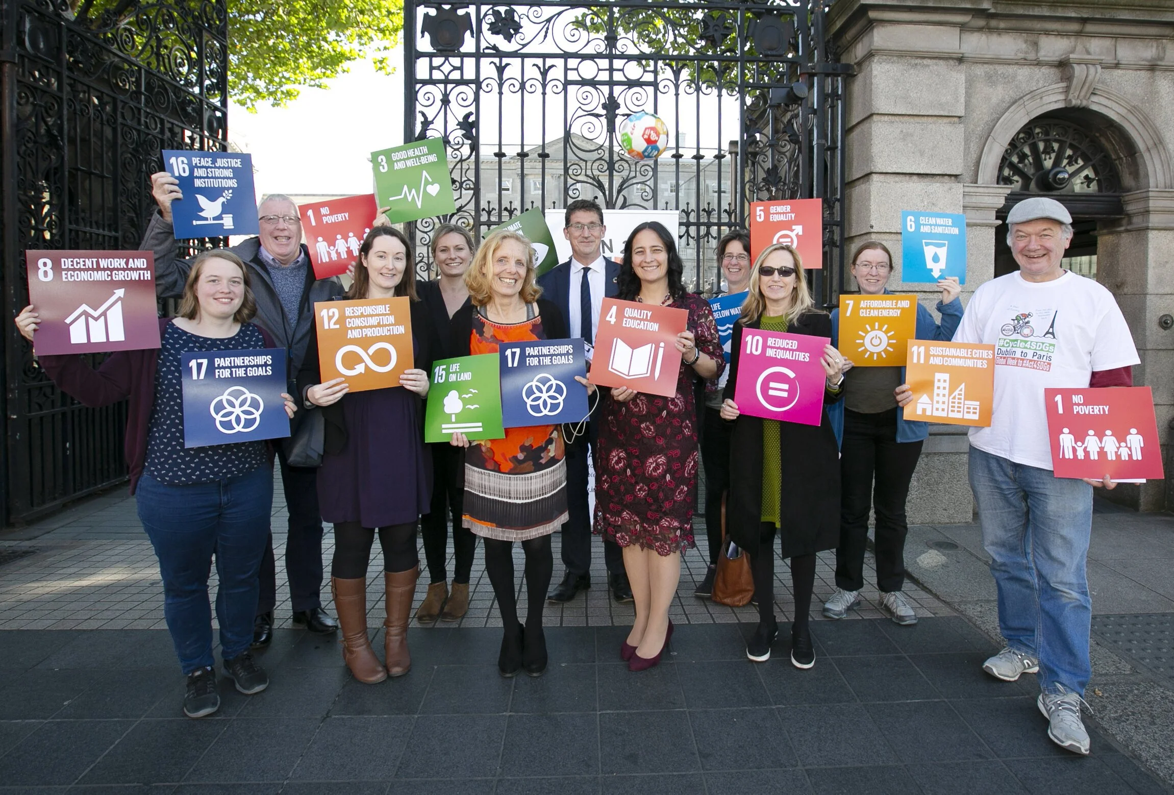 Delivering the Open Letter to Green Party Leader Eamon Ryan and Green Party Deputy Leader Catherine Martin