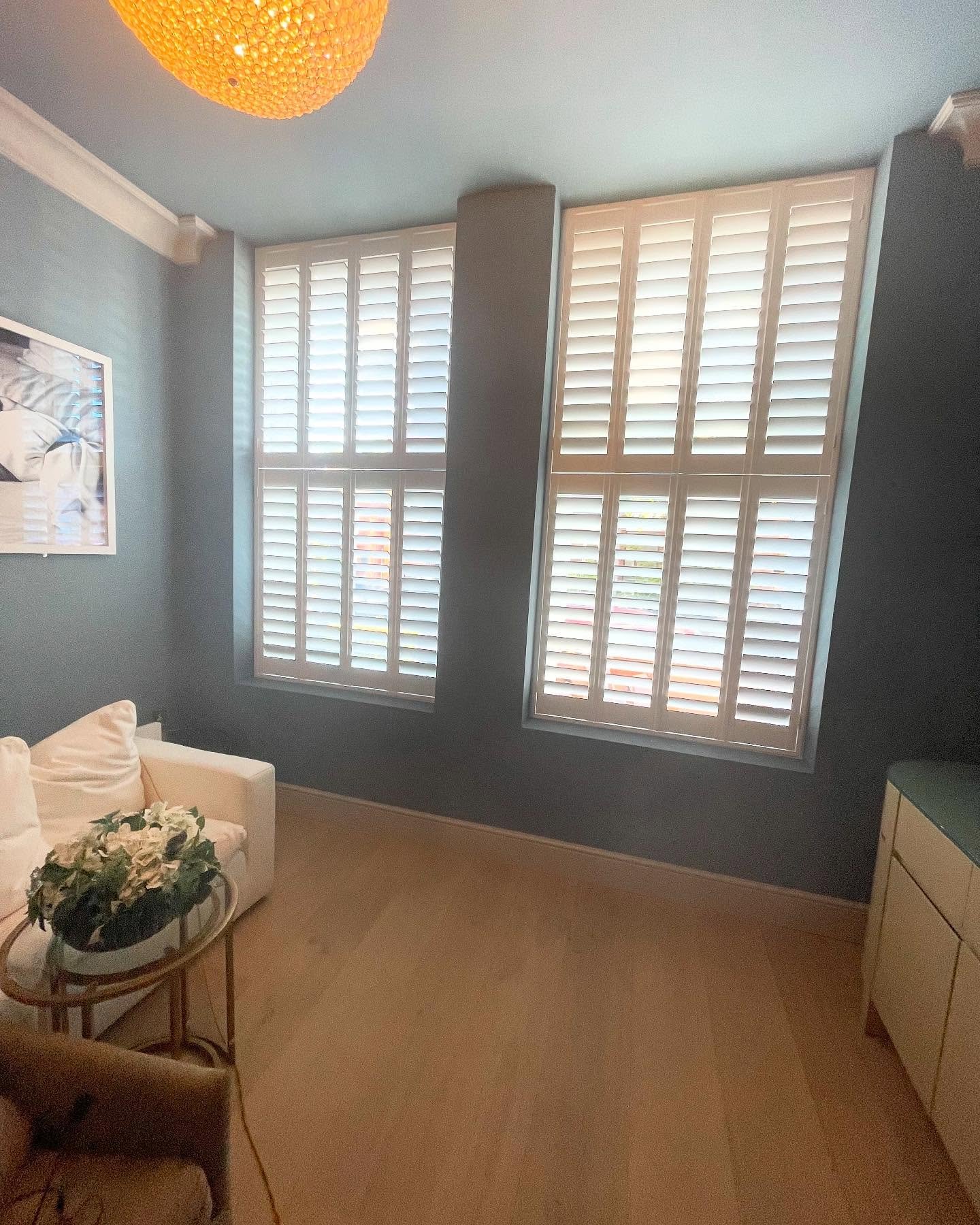Got tall windows? 🤔 

Get the best of both worlds with our beautiful shutters! Enjoy ultimate light control and privacy, no matter how high your windows reach. Plus, they add incredible architectural detail. 

#TallWindowSolutions #ShuttersForDays #