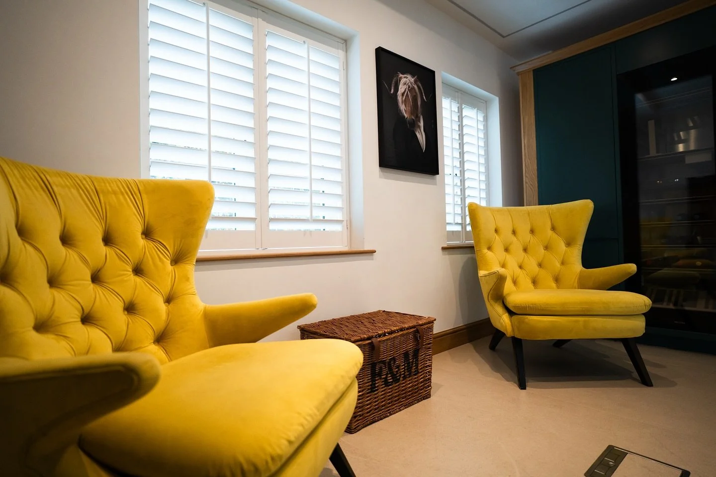 Okay, we know most people don&rsquo;t have a dedicated wine cellar or cigar lounge... but if you did, it would absolutely need shutters, right? 🍾

For this sophisticated corner, we installed crisp white shutters featuring large slats for maximum lig