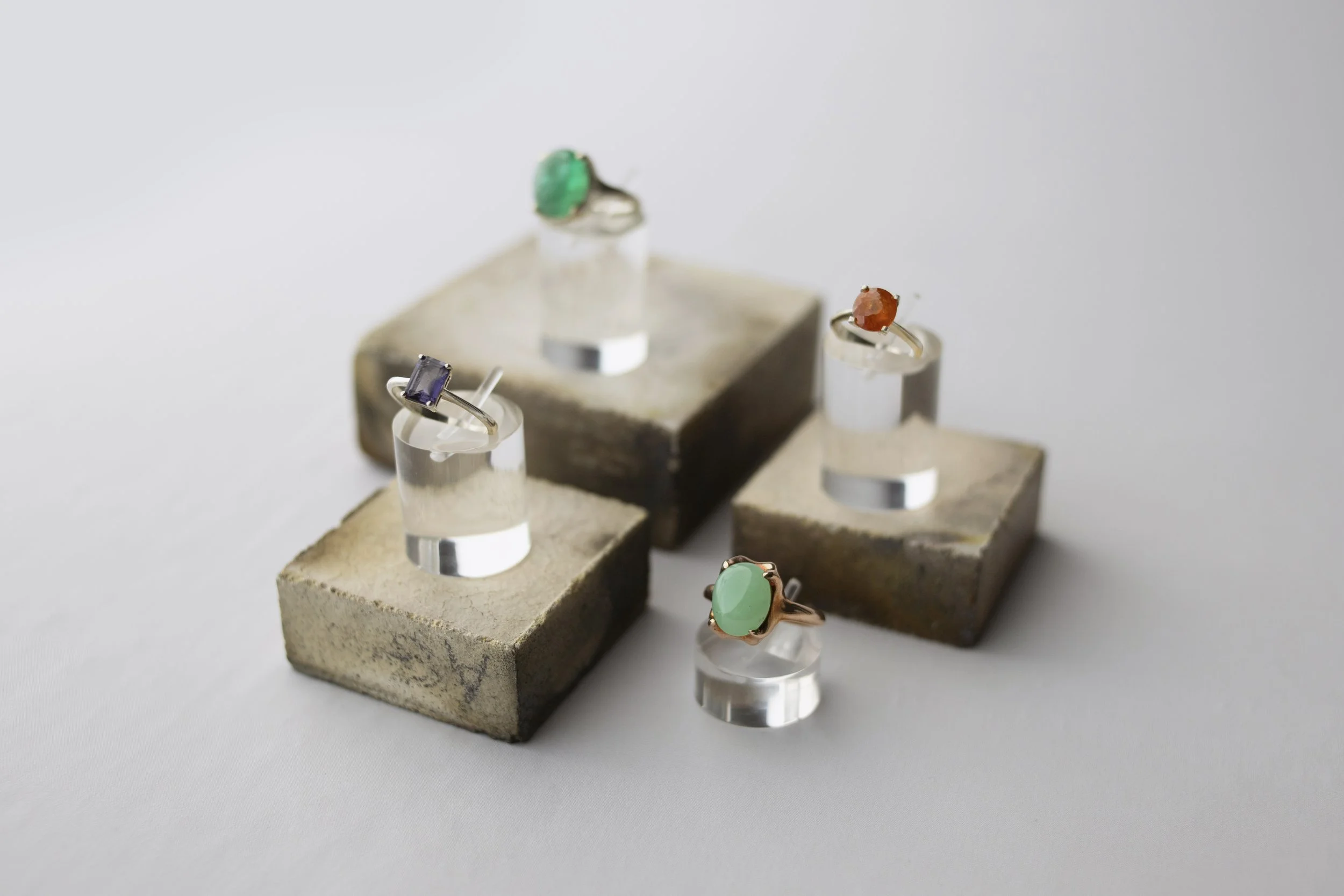 foto anelli colorati.jpg