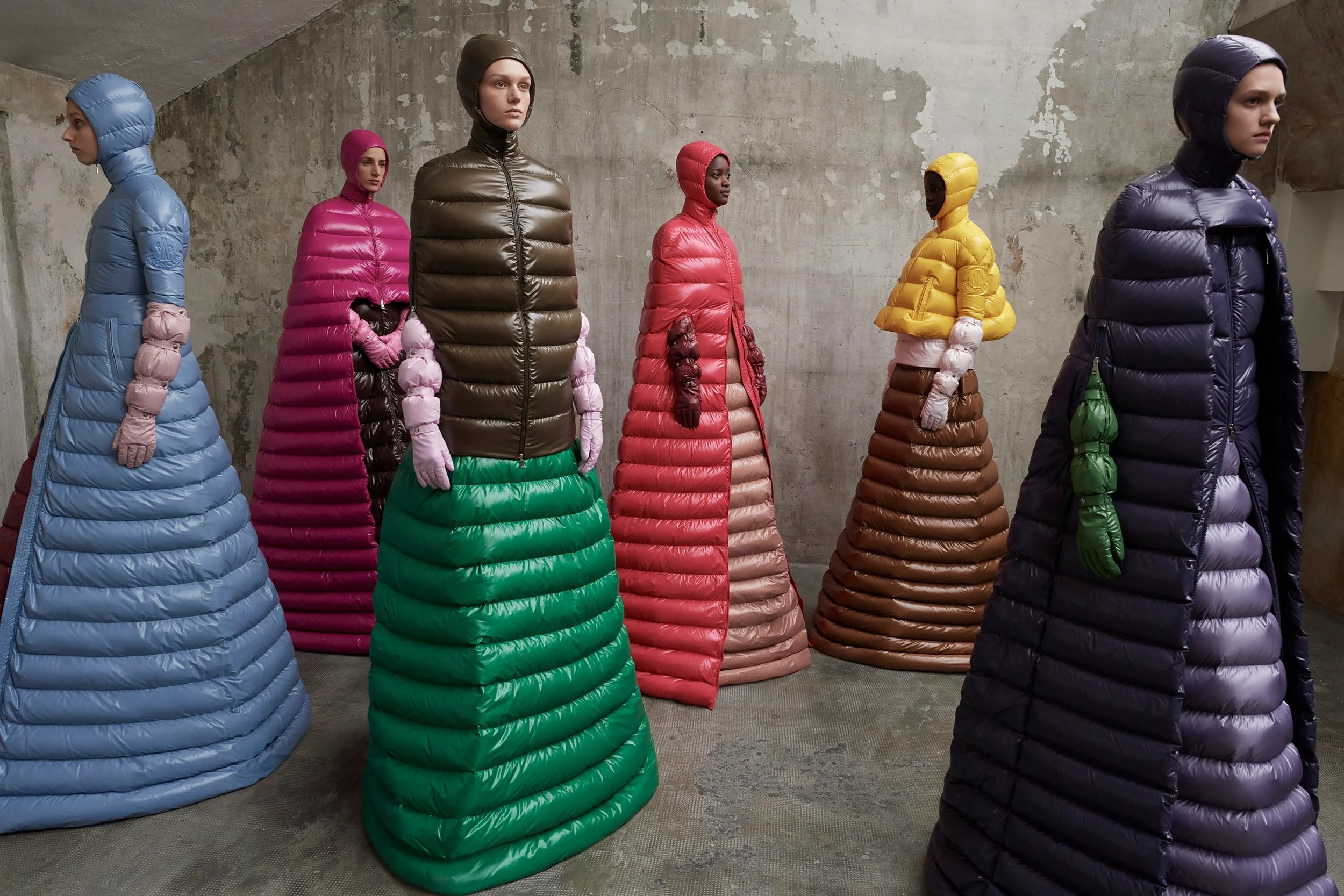 19-moncler-pierpaolo-piccioli-fall-18.jpg