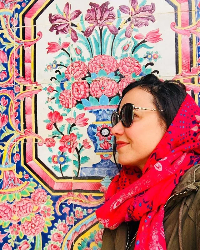 In love with Shiraz! I think I could live there for awhile 🌹
It’s so funny how many people approached me in Farsi, I was totally feeling like a local there... except when I was taking touristy photos, of course.
.
.
.
Me apaixonei por Shiraz. Acho que eu poderia morar por lá uns tempos. Incrível a quantidade de gente que achava que eu era Iraniana. Passei o tempo dizendo que eu não falava Persa (exceto quando estava posando de turista como nessa fotinho aqui) 😆
.
.
.
#shiraz #shirazi #muslimworld #islamicart #islamicarchitecture #iran #iran_tourism #mesquita #irã #irão #amazingdestinations #arteislamica #beautifuldestinations #blogueiradeviagem #viajarfazbem #revistaviajar #revistaqualviagem #viagemtop #viajarépreciso #meucliqueestadao #thepinkmosque #dreamdestination #brasileiraspelomundo #viajarepreciso #viajaromundo #teheran #iran🇮🇷 #missãovt #revistaviajar #revistaqualviagem #pinkmosque #revistaqualviagem #viajarepreciso #viajarfazbem