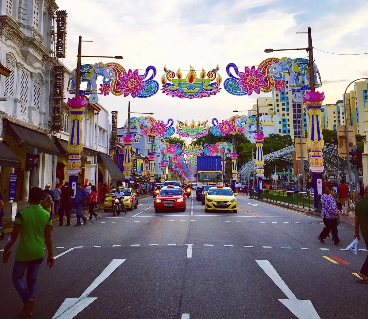 Decoração de Deepavali em Little India. Foto: Patti