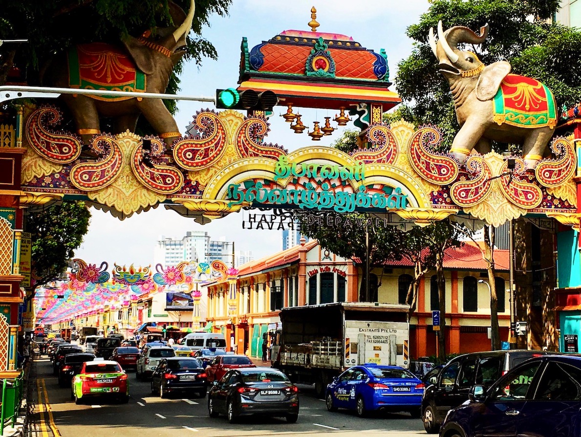 Decoração do Deepavali, no Little India. Foto: Patti Neves