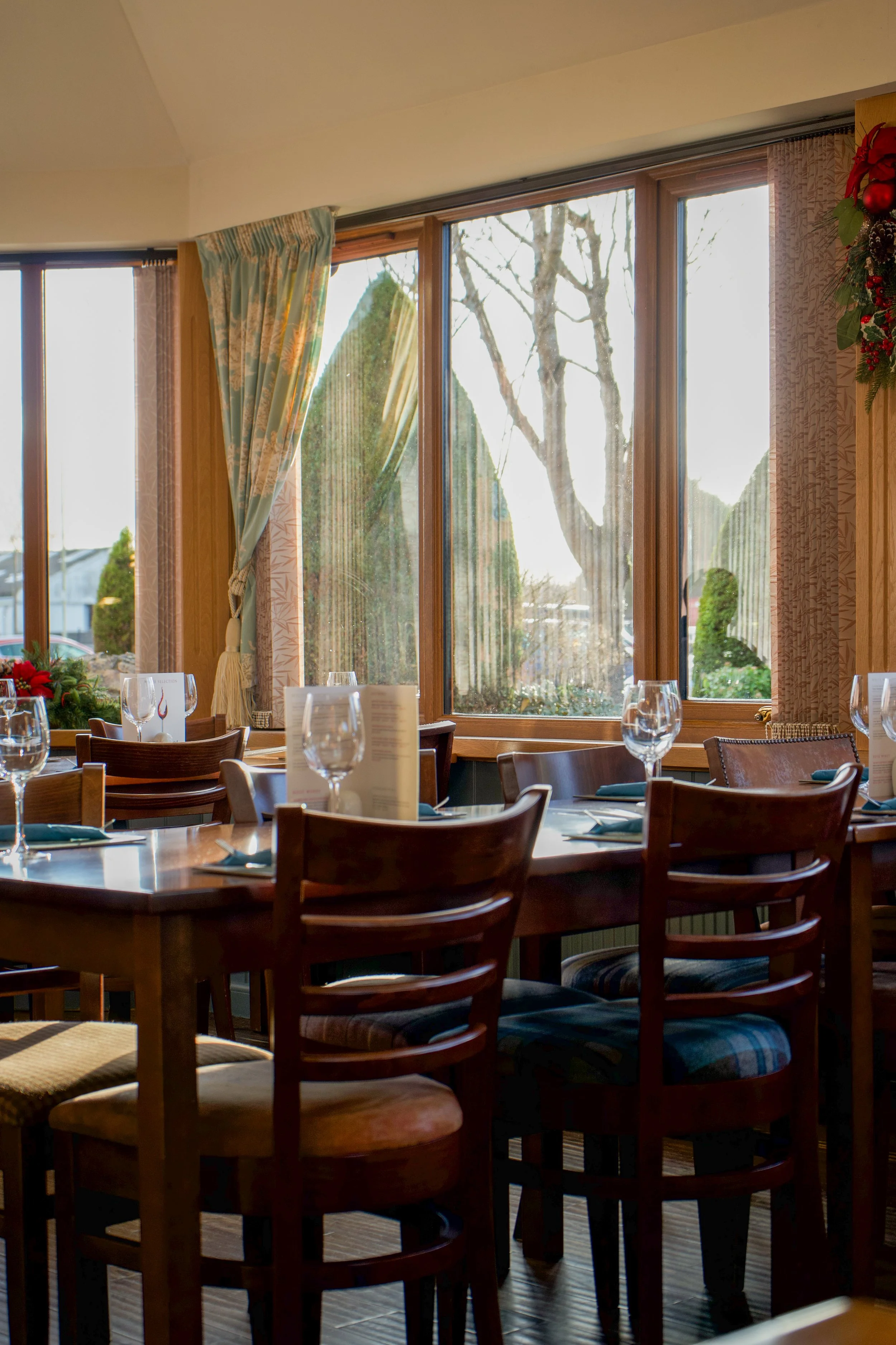 AD |  Festive Comedy Lunch will Take Place Again this December at The Red House Hotel