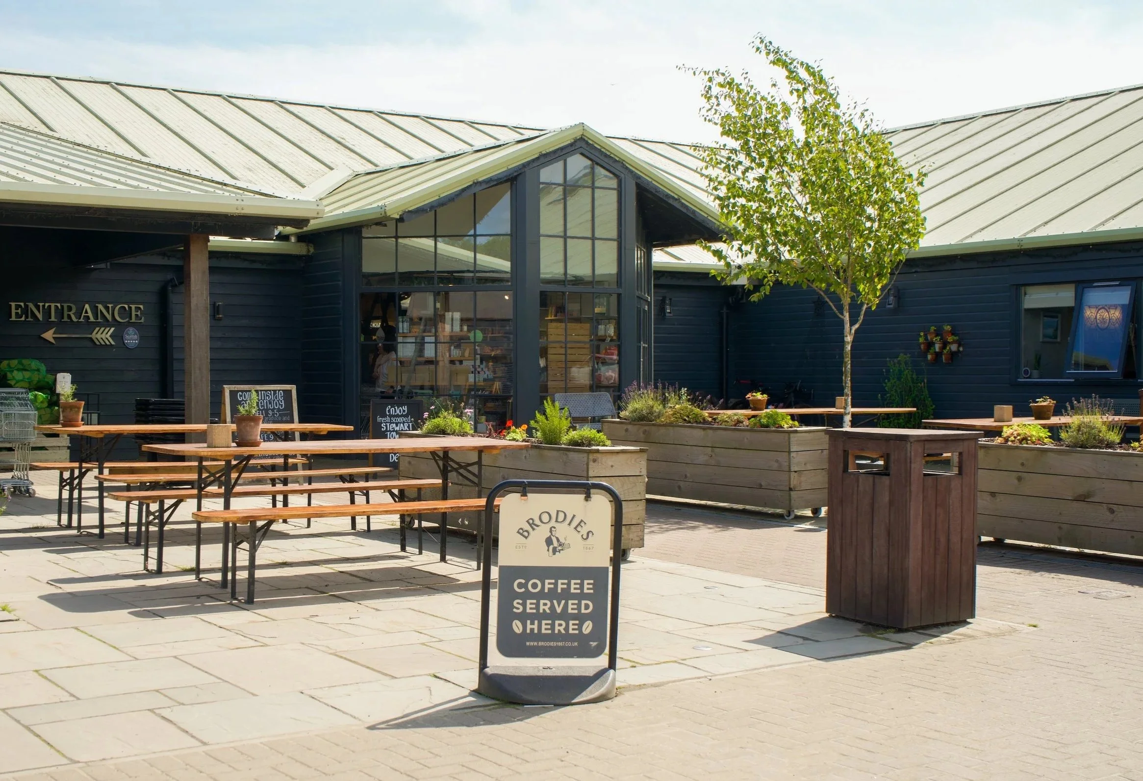 AD | Sensory Garden Materials Will Make for a Very Special Christmas Wreath at Loch Leven’s Larder