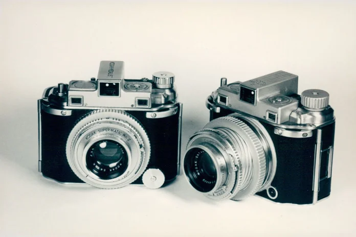 camera-696x464.jpg