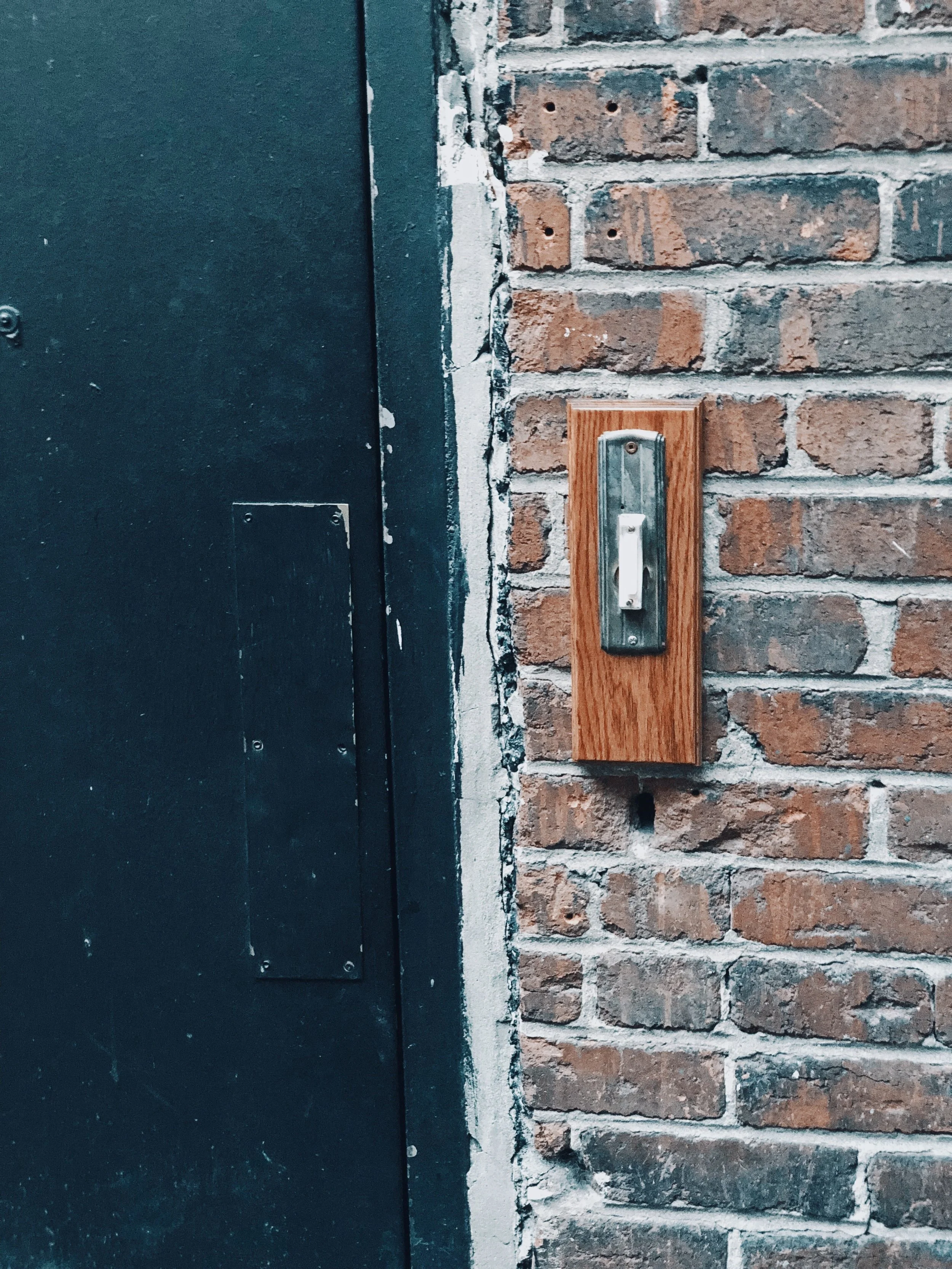 COLDROOM Entrance