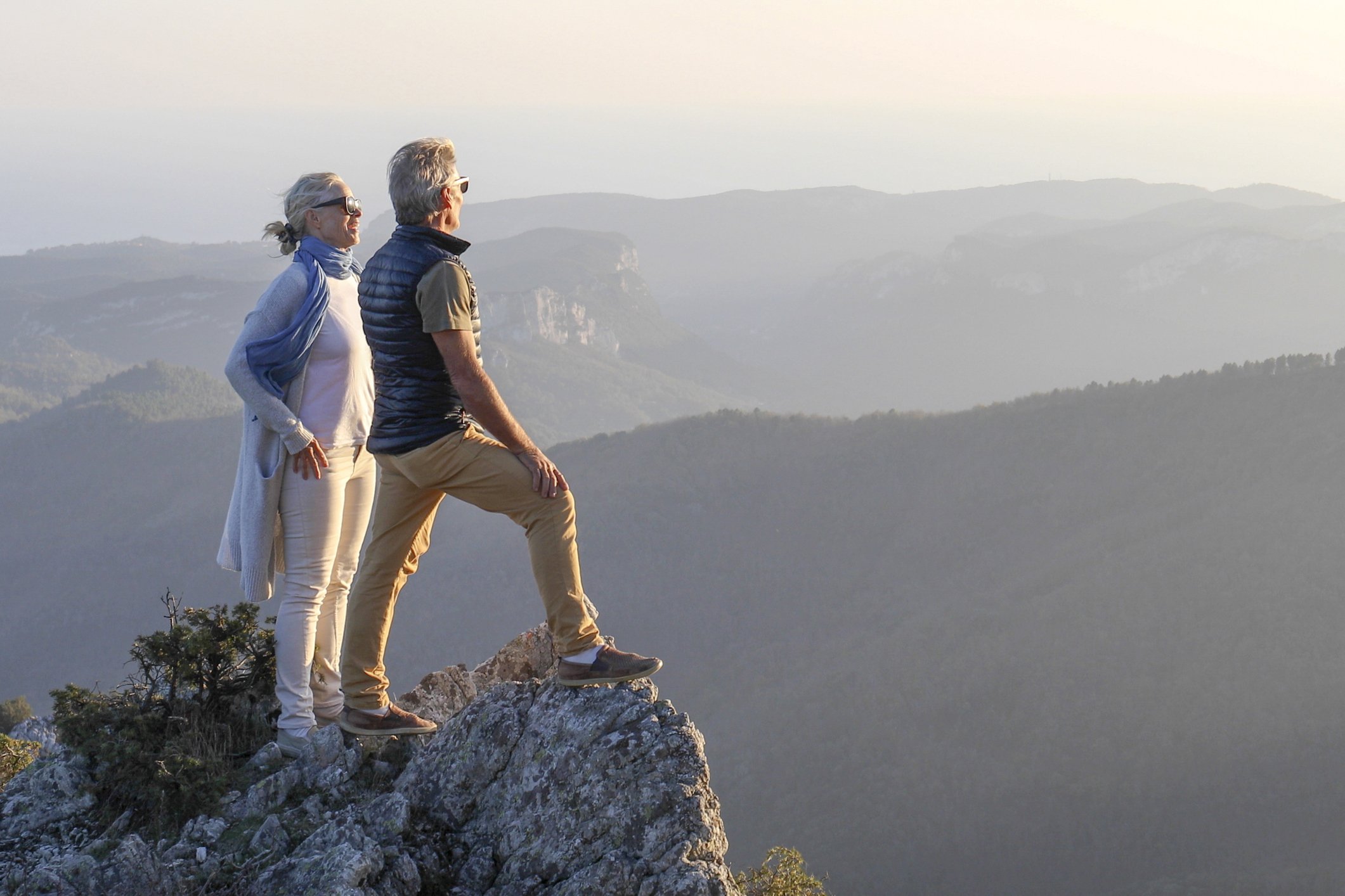 7 Questions to Ask Yourself When Deciding Whether to Date Your Friend’s Ex