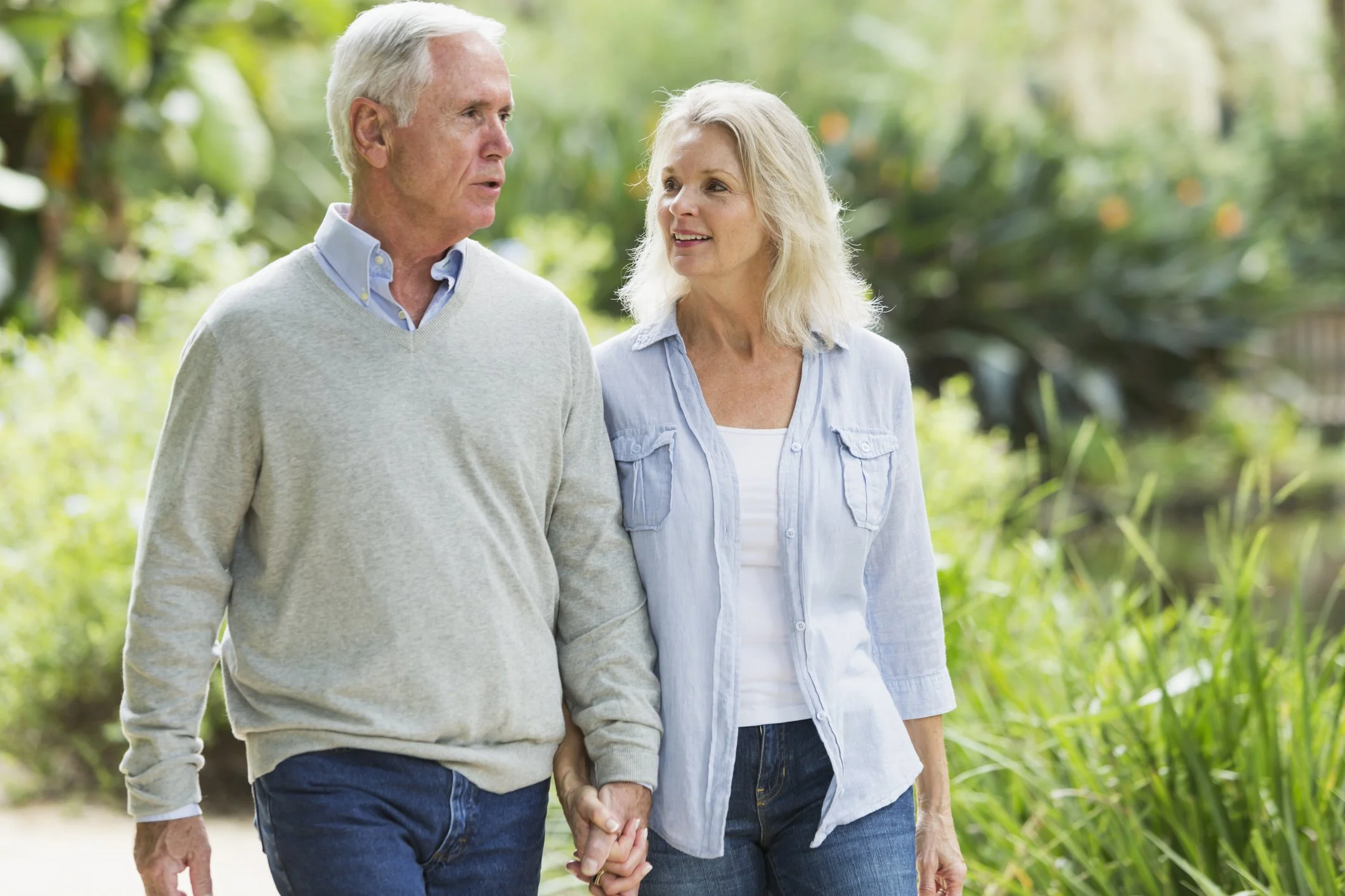 How to Talk About a Late Spouse or Life Partner With a New Partner