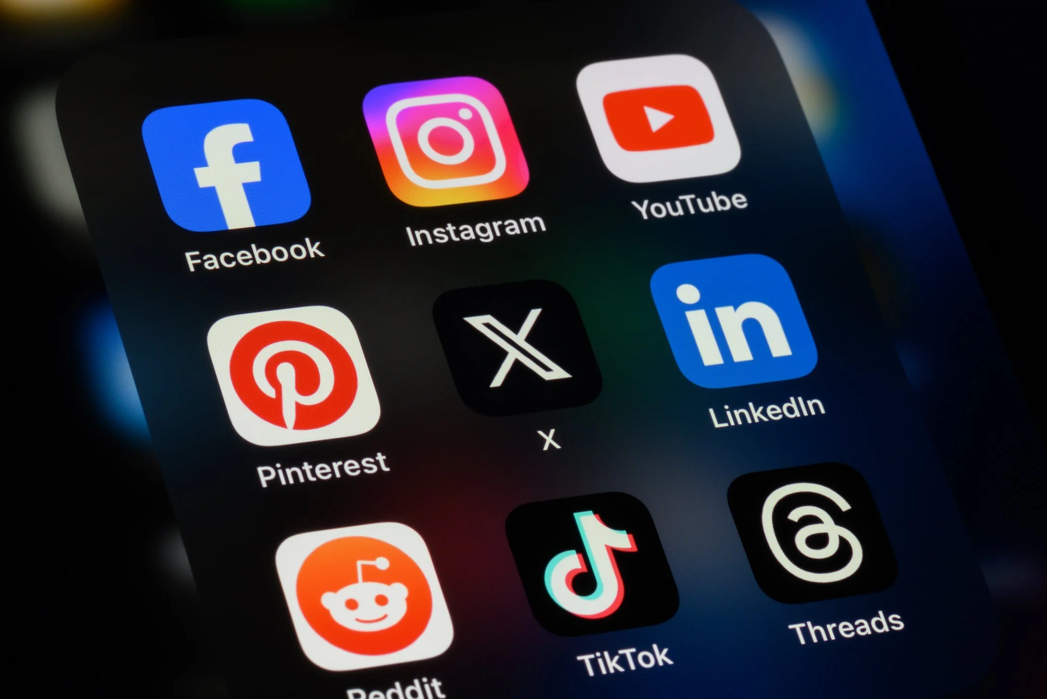 Is it a Red Flag When Someone Has No Social Media Footprint?    