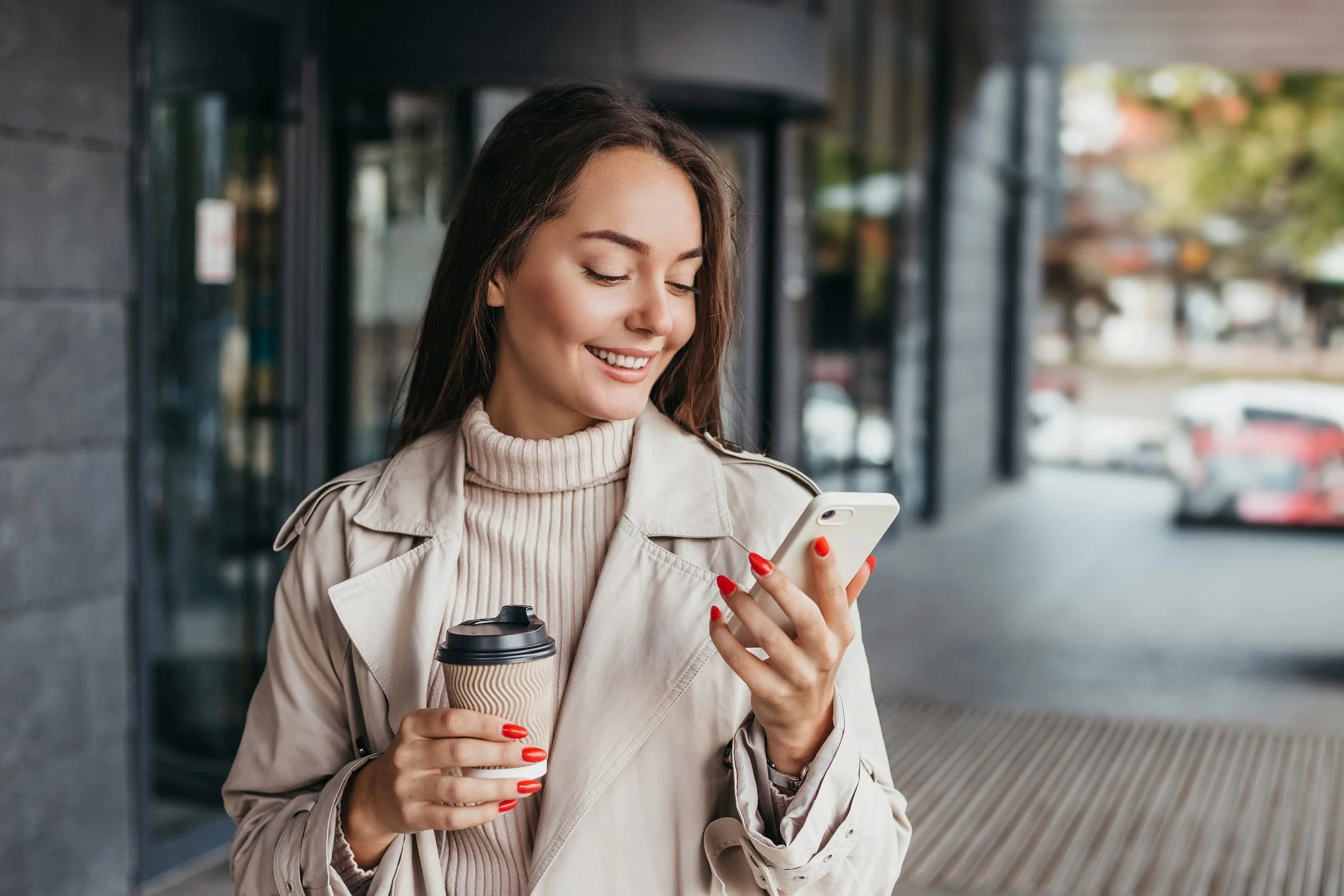 Is Talking to Multiple People Fair Game in the Early Stages of Dating?