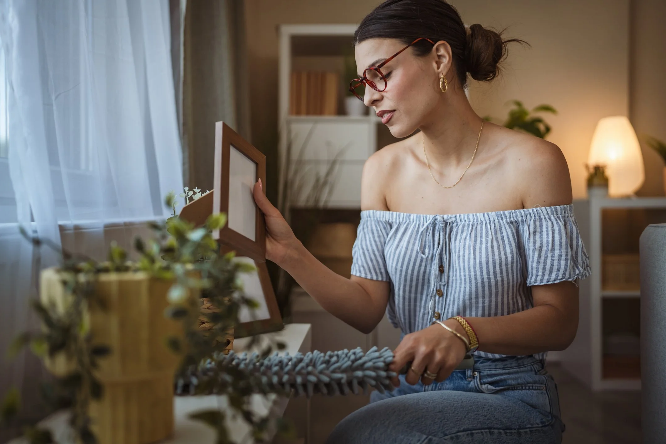 Should You Throw Away Mementos from a Past Relationship?