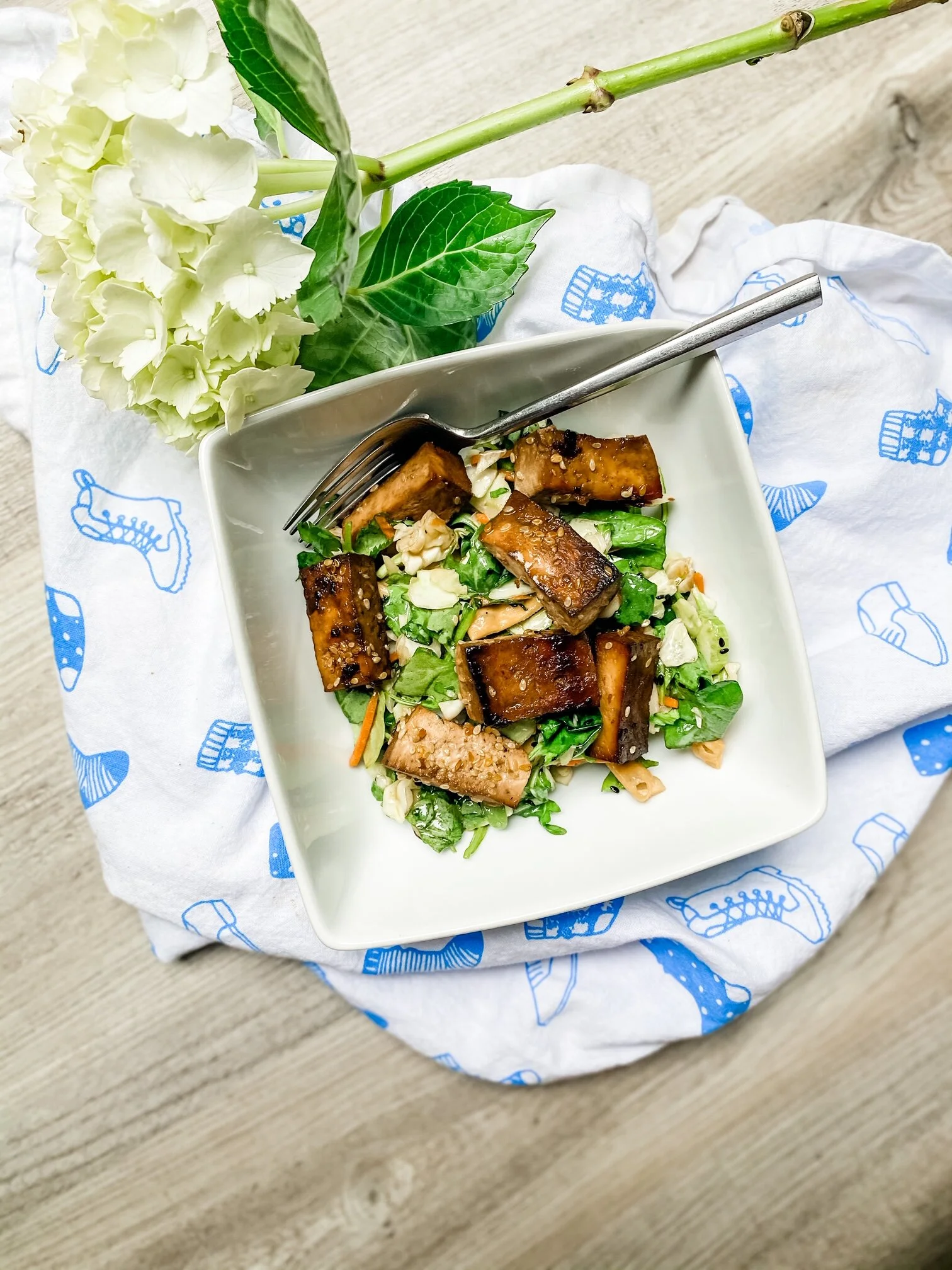 Such a Fun Age: Sesame Salad with Marinated Tofu