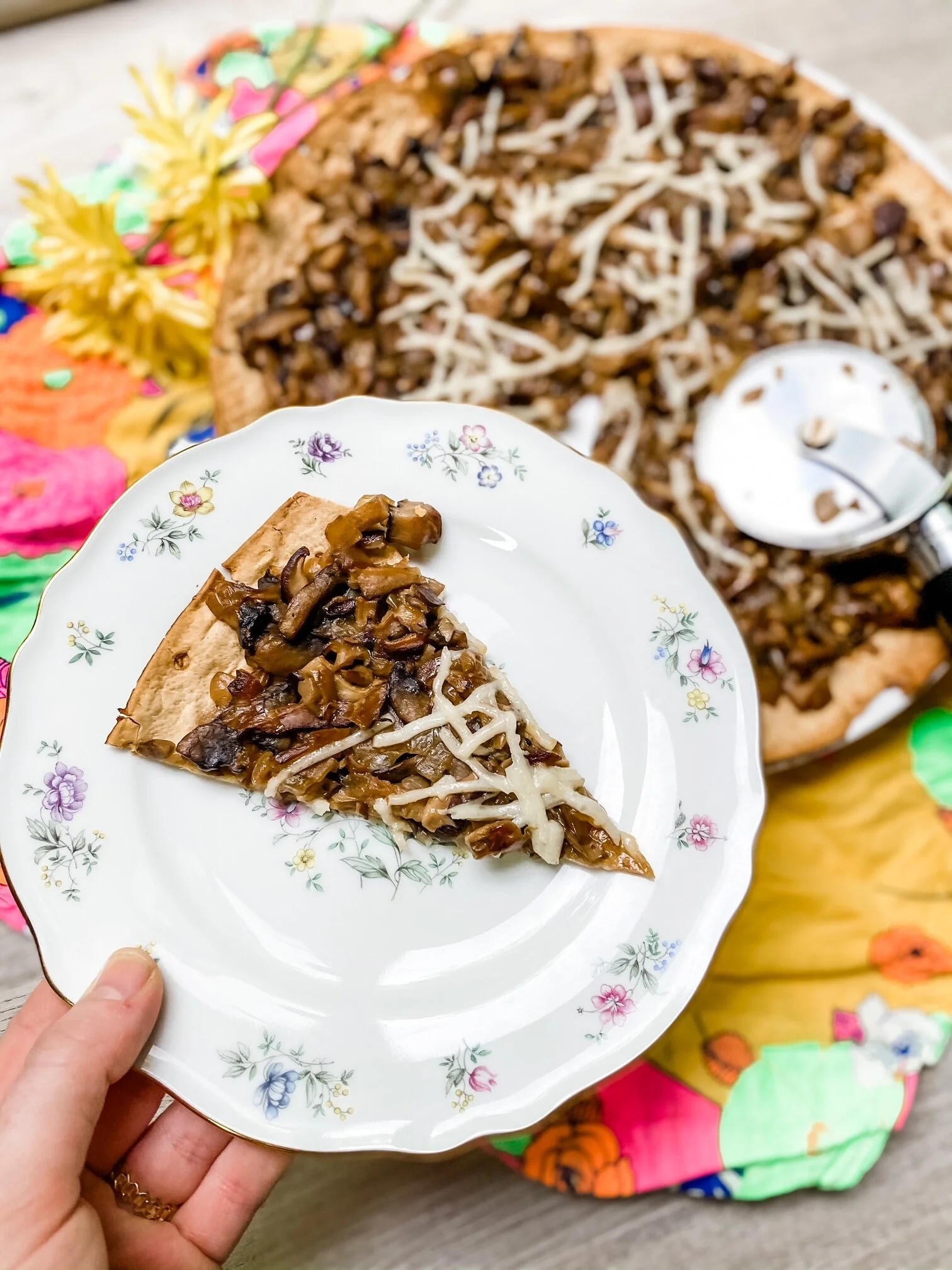 Queenie: Caramelized Mushroom and Onion Pizza