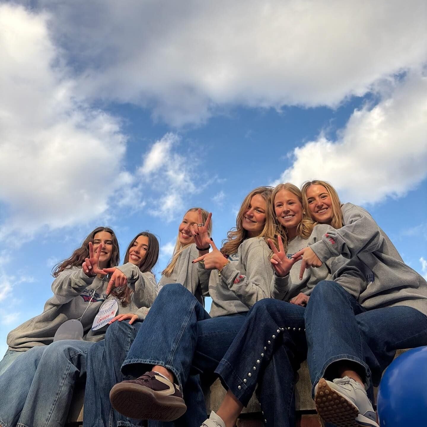 universitytees_1775741444_3871521961403042595_17517478.jpg