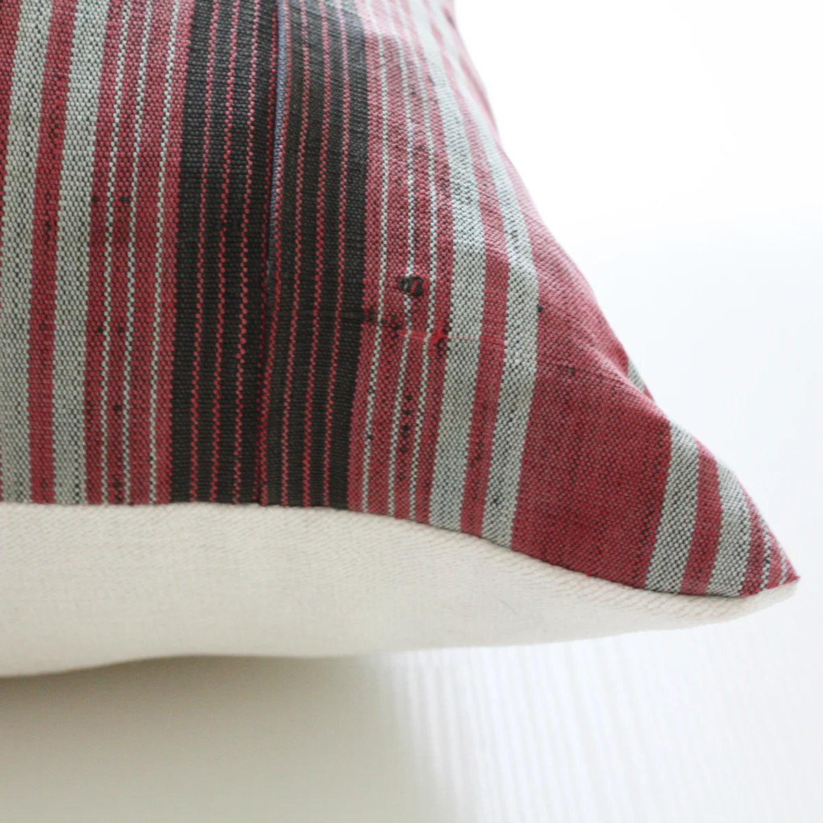 African_PinkStripes_Corner_IMG_1938.jpg