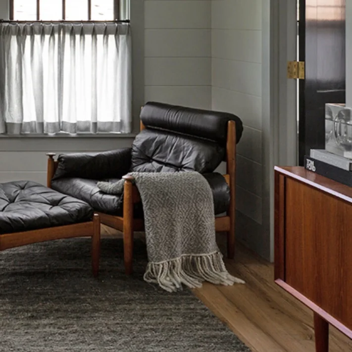 The Overshot Throw – Gotland Grey