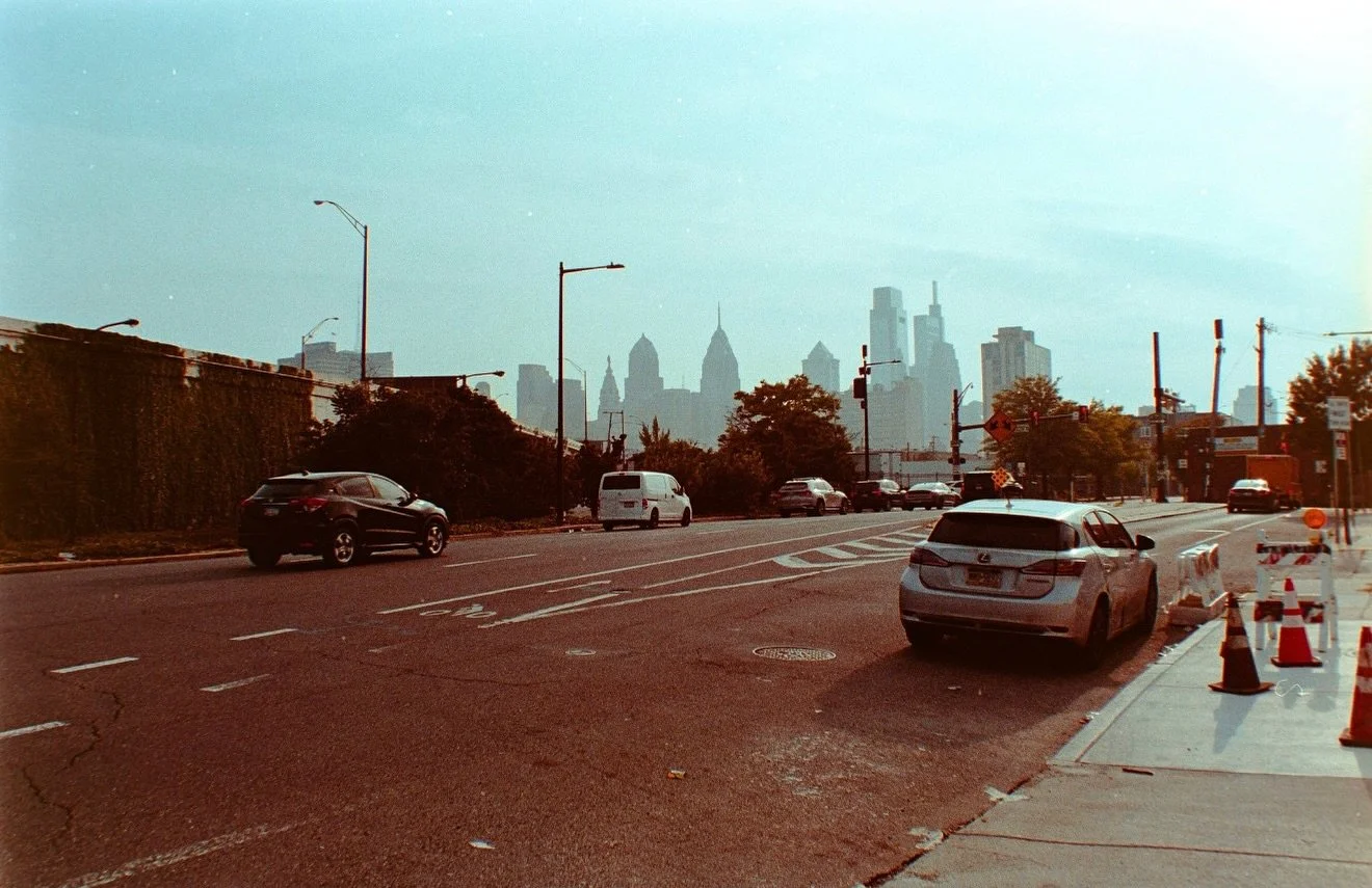 A muggy, wildfire-infused summer day back in July.

📷 Mamiya Sekor 1000DTL, Fujinon EBC 28mm 3.5
🎞 Fujifilm 200