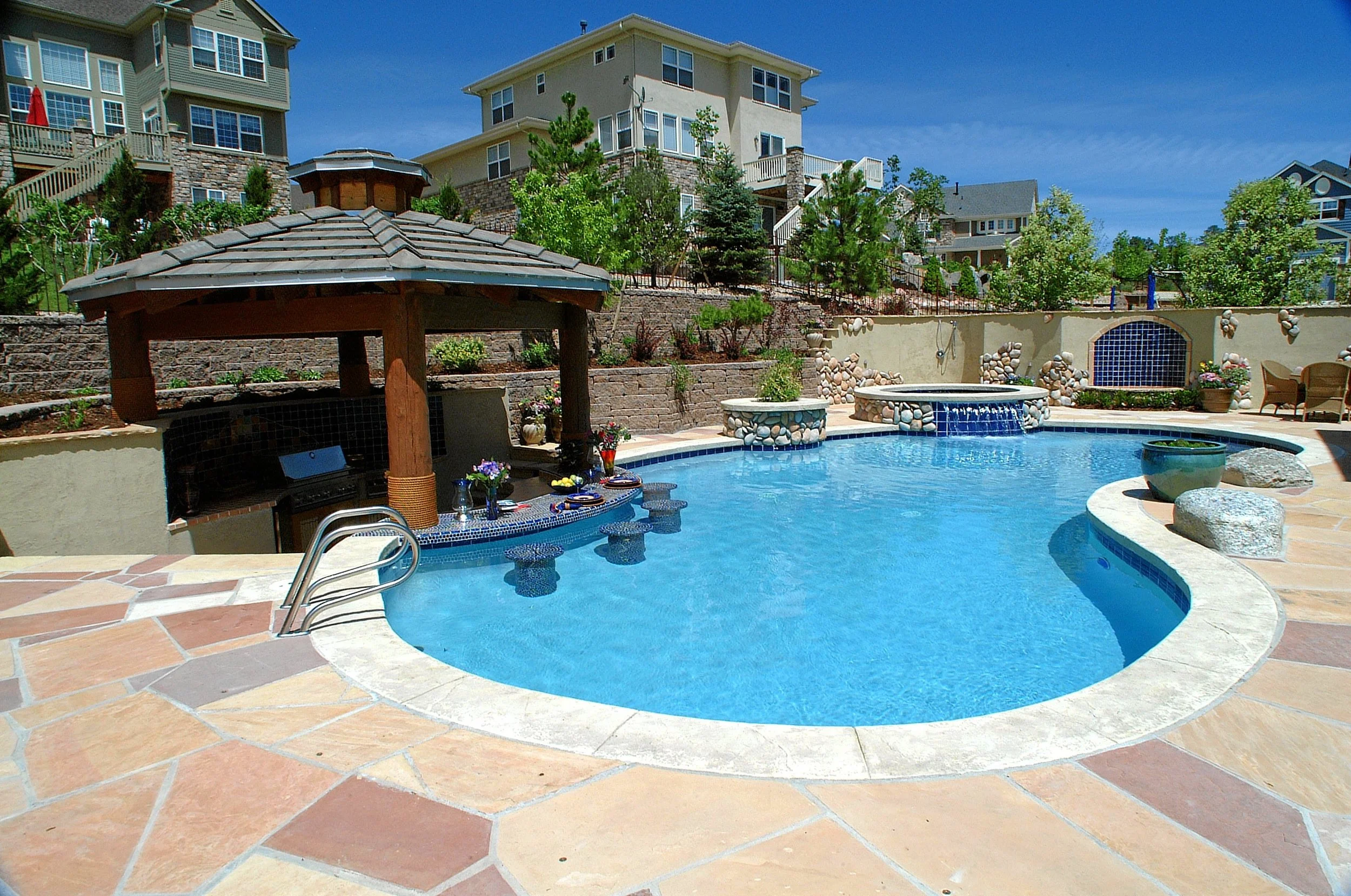 Pool f1.jpg