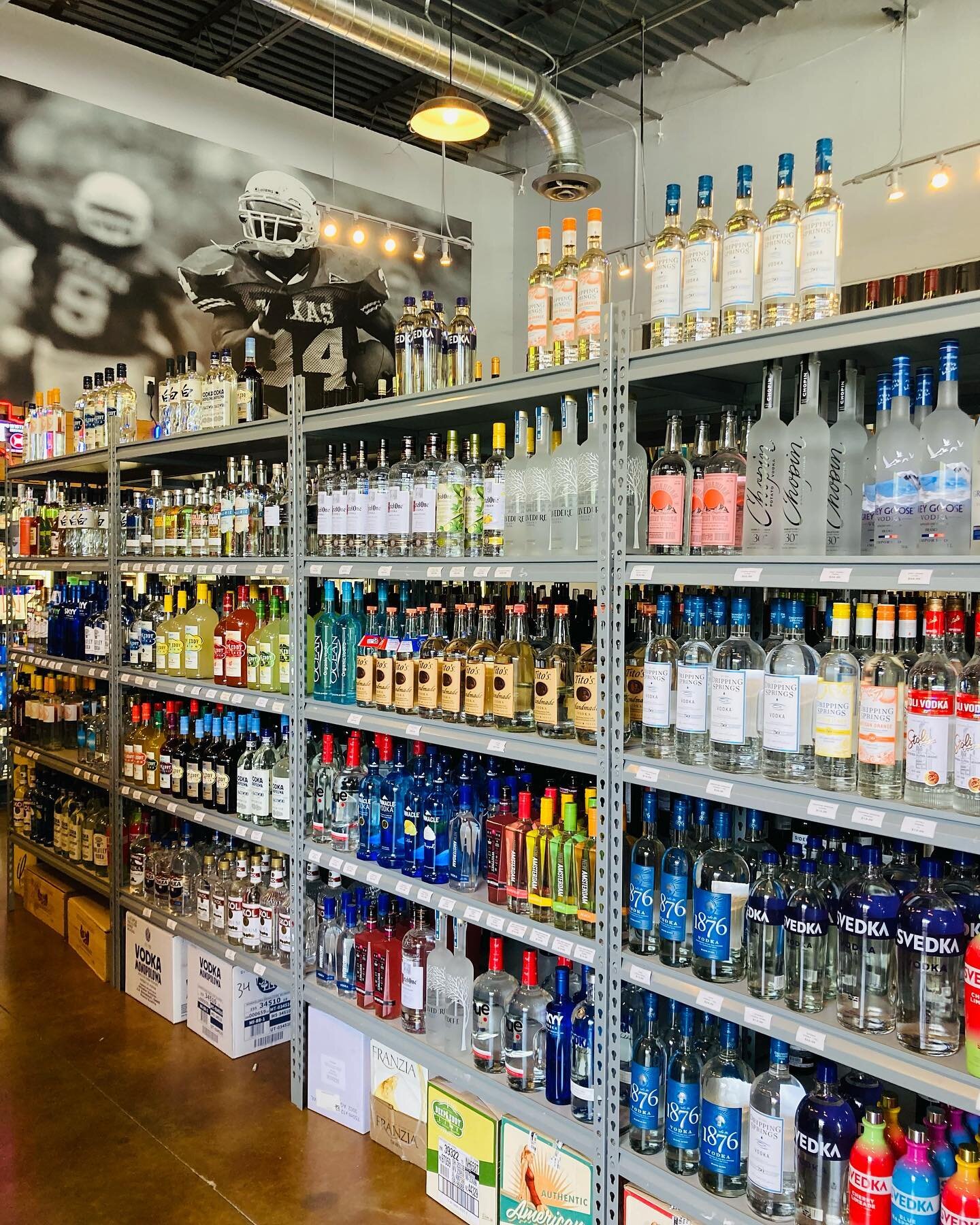 Who has the best vodka bottle?

-
-
-
-
-
#vodka #titos #vodkacocktail #titos #liquor #liquorstore #austin #atx #football #texasfootball #nfl #collegefootball #texaslonghorns #cocktails #greygoose