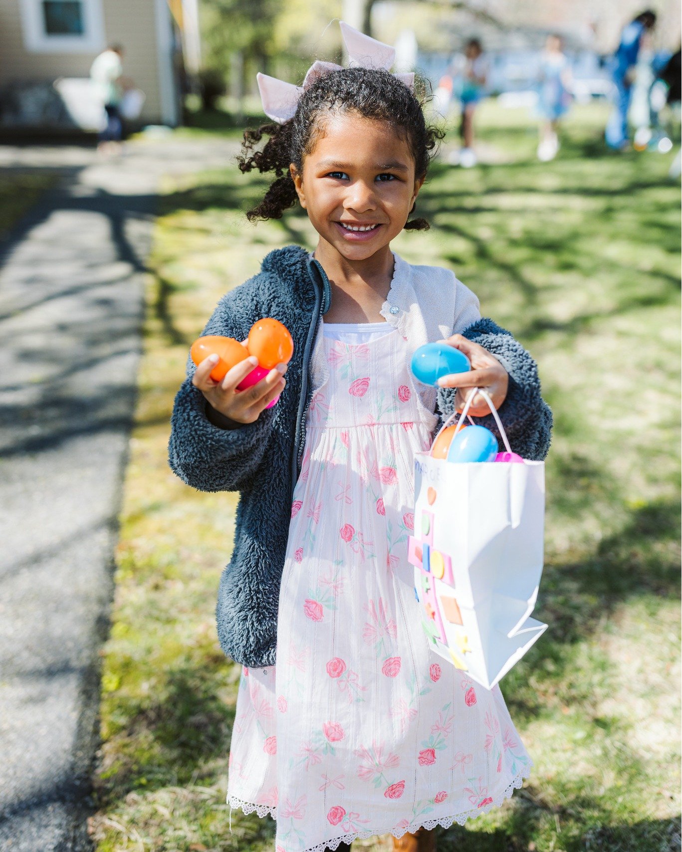 Hop, hop, hooray &mdash; the Egg Hunt is coming! 🥚🌷

On Sunday, March 29th, we're kicking off Easter celebrations with our annual Anthem Kids Egg Hunt and we want YOUR family there.

Here's how the morning works:
During service, your kids will sing