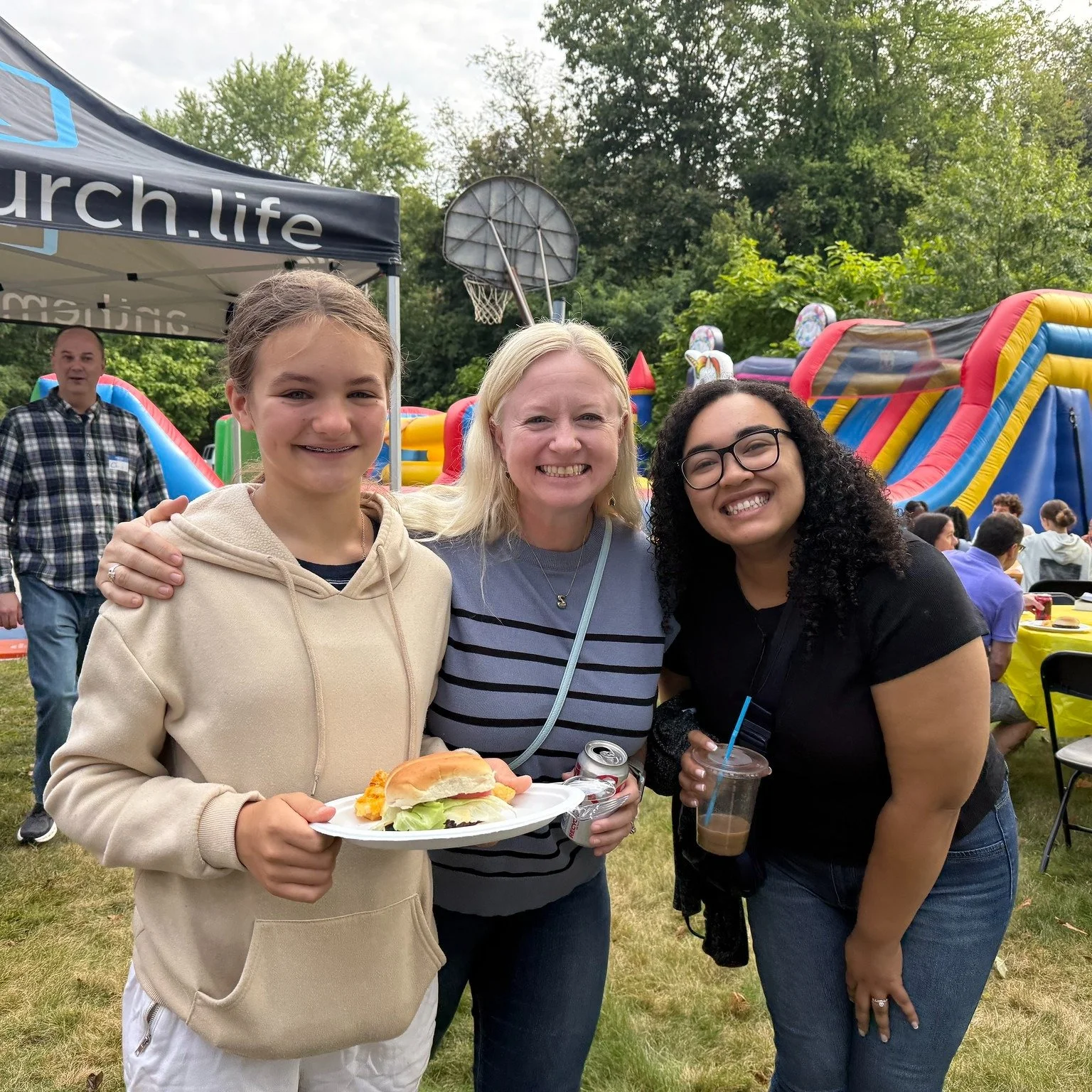Summer is HERE and we are celebrating. ☀️

Join us after service on Sunday, June 7 for Brunch &amp; Bounce. And yes, it is exactly as good as it sounds. Enoy IHOP catered brunch, bounce houses for the kids, an obstacle course and more!

This is the p