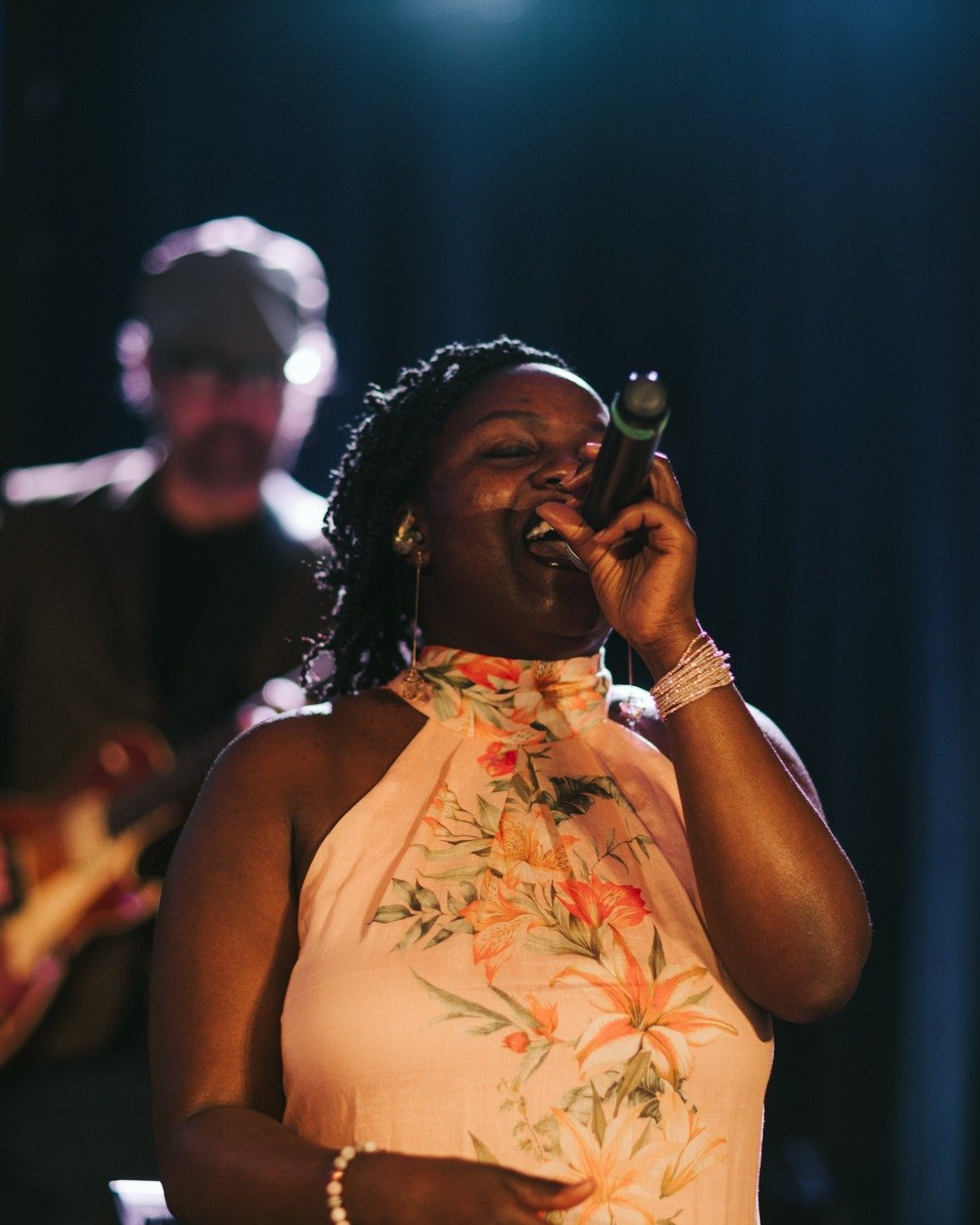 Here's something that might surprise you...

Science actually backs up what we experience every Sunday morning. When we sing together, our brains release endorphins and oxytocin, hormones that naturally lower stress and anxiety levels. 

And it goes 