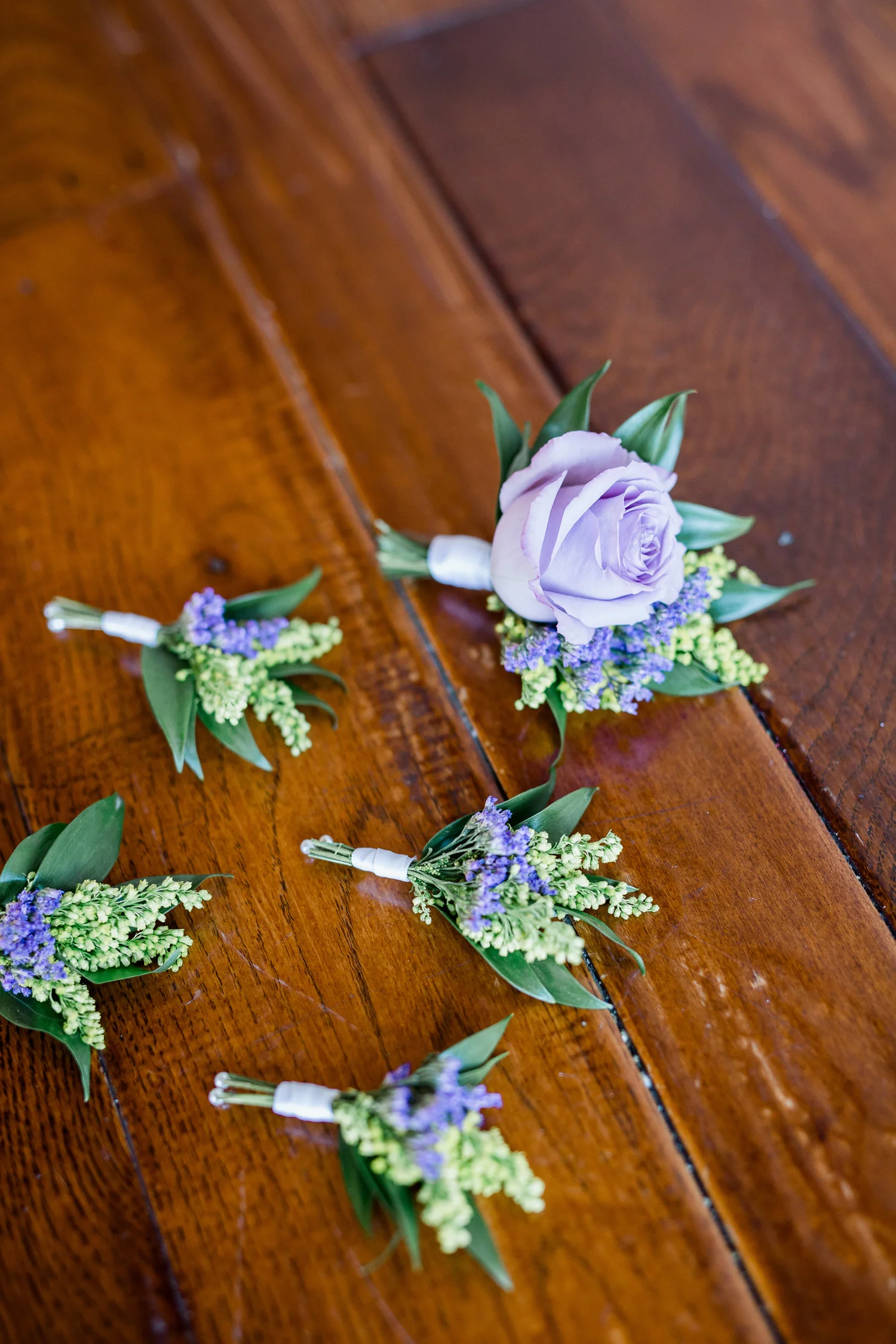 Downtown Knoxville Floral Deign // Relix: Knoxville's Modern Downtown Wedding Venue