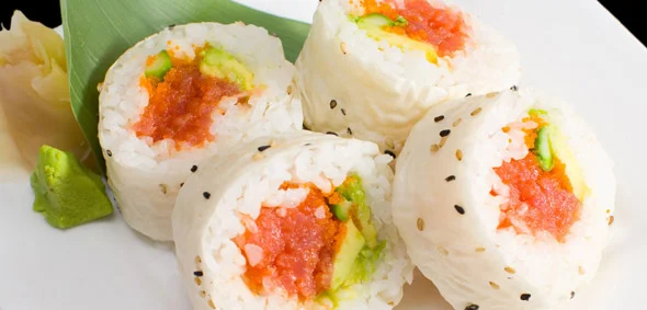specialty_rolls_Spicy_Tuna_in_Soy_Paper.jpg