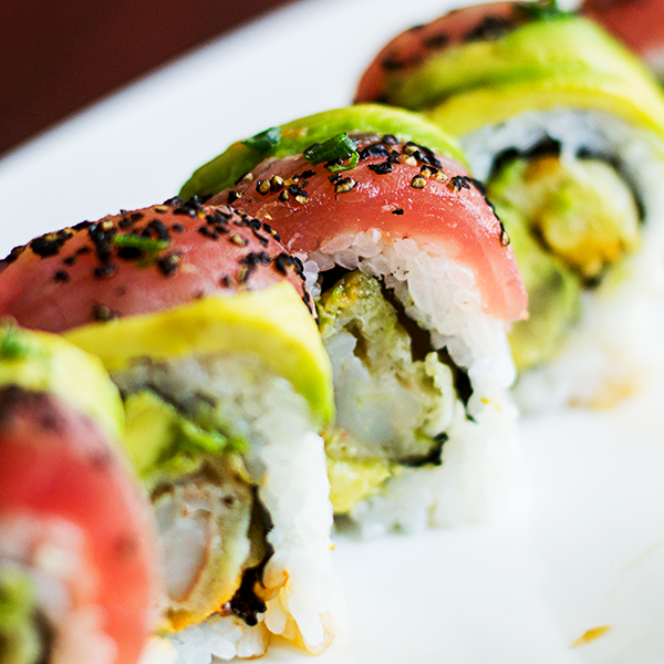 specialty_rolls_Eel_and_Masago_Roll.jpg