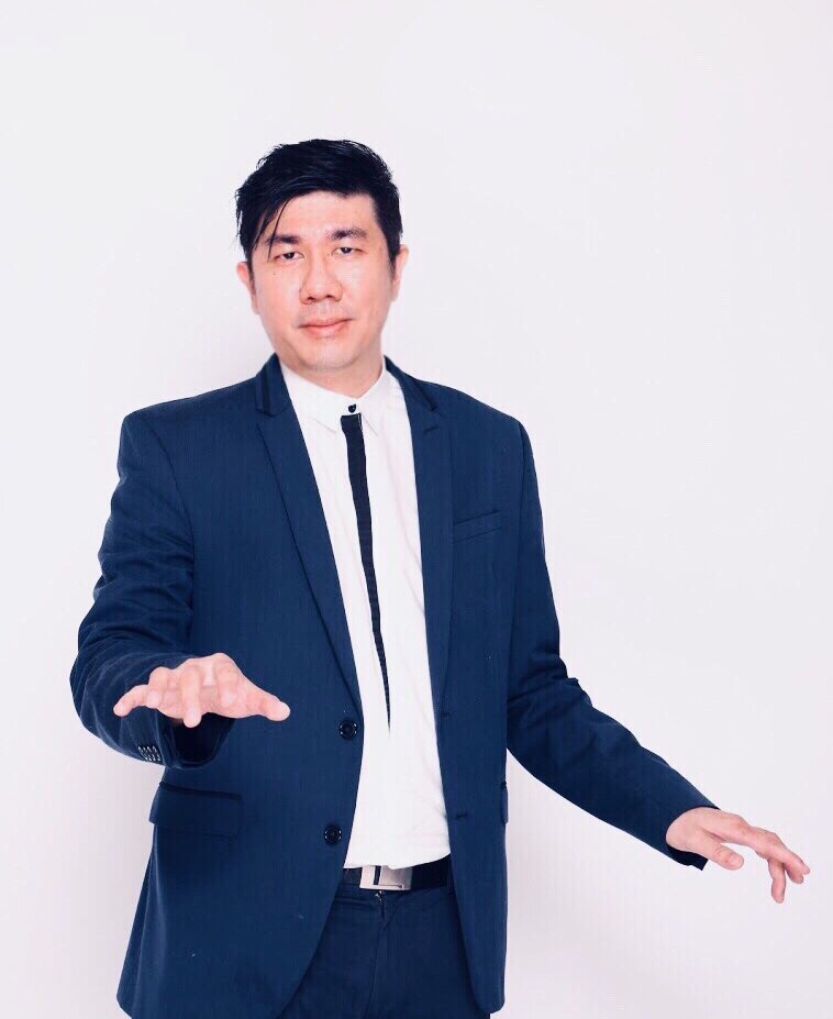 Linus Lee - Wedding Showmaster | Singapore Wedding Emcee Singapore