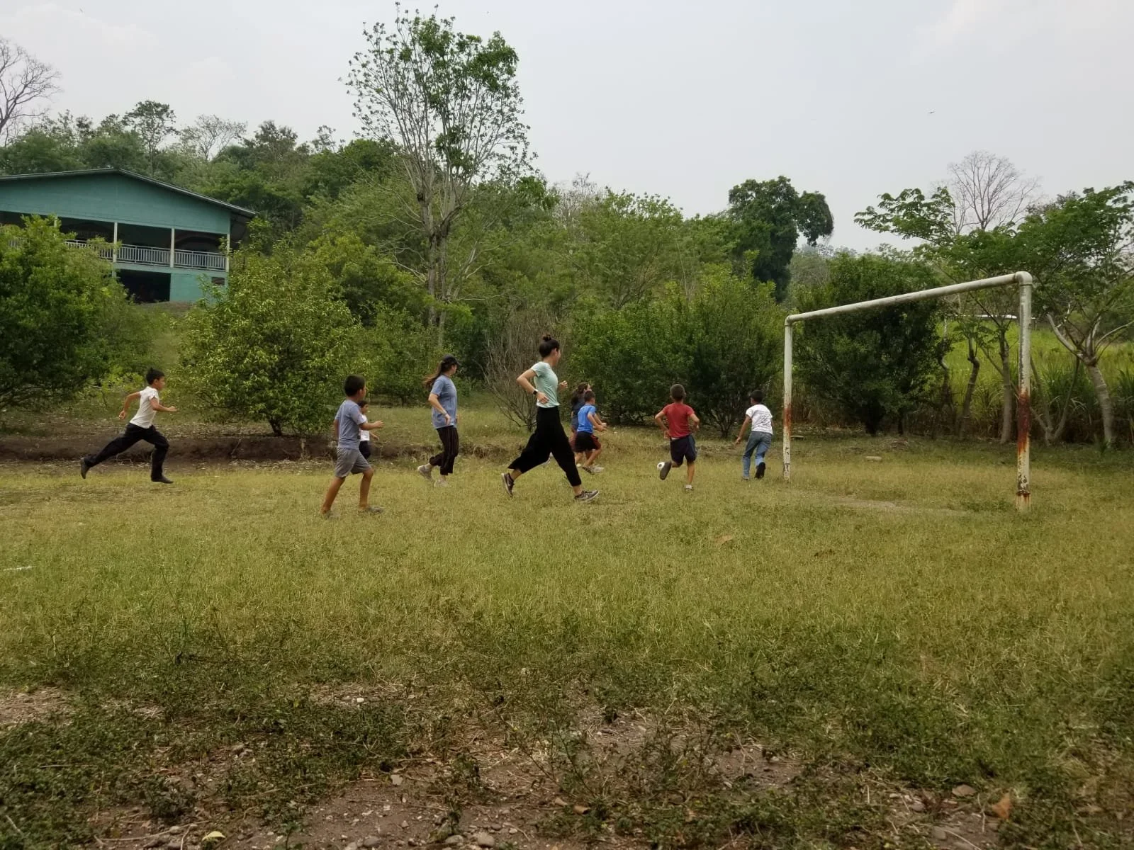 5f0e80a4-82cd-40b4-8603-e048fa60ca2d.jpg