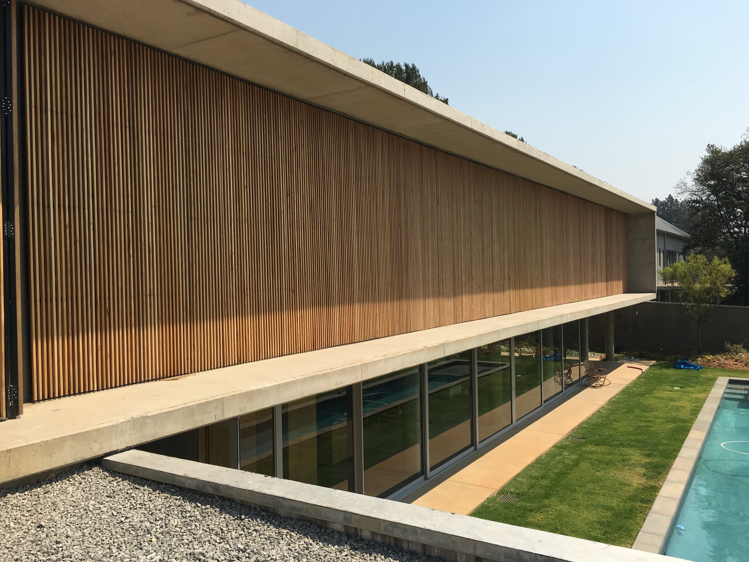 Timber privacy screen