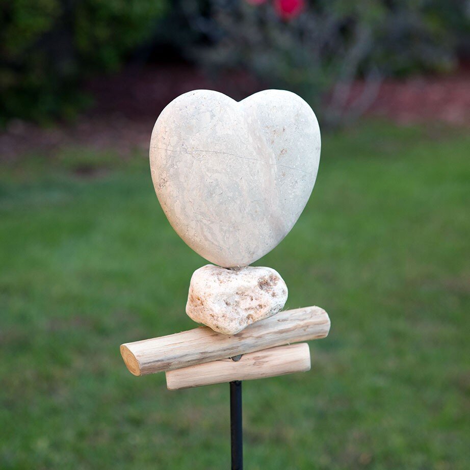 21615-(22) Stone Heart Stake.jpg