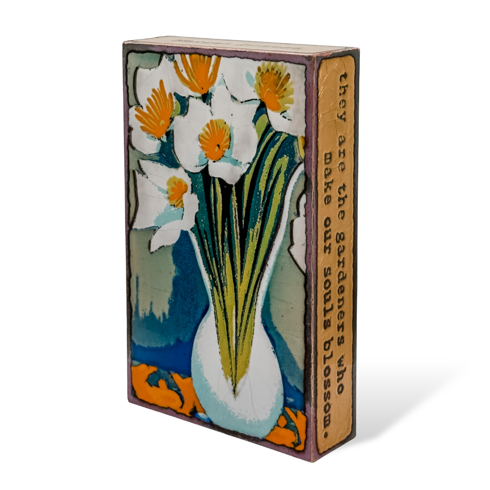 274 Flourish RIGHT.PNG