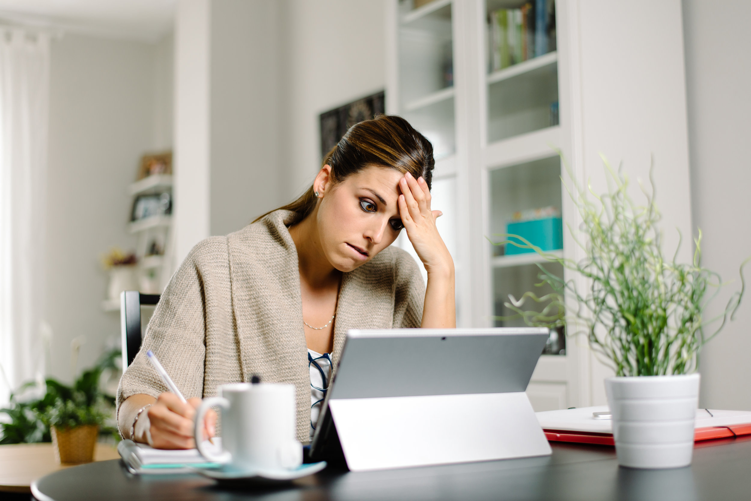 This poor woman looks so irritated because she's got one one to back her up when she's vacationing in Martha's Vineyard. Hell... it's 9:30am and I bet there's Vodka in that mug. Bad. All Bad.
