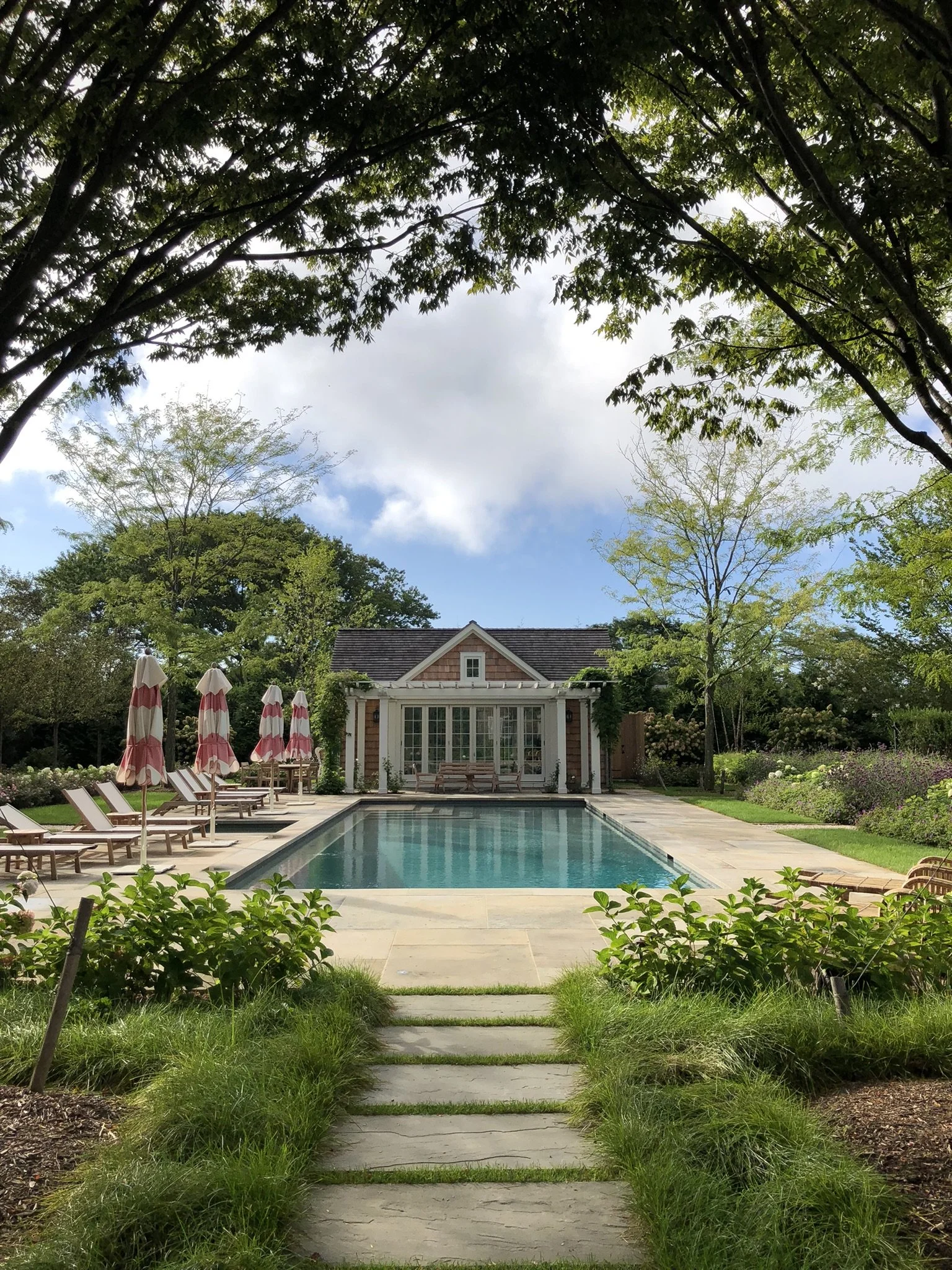 SOUTHAMPTON BEACH HOME