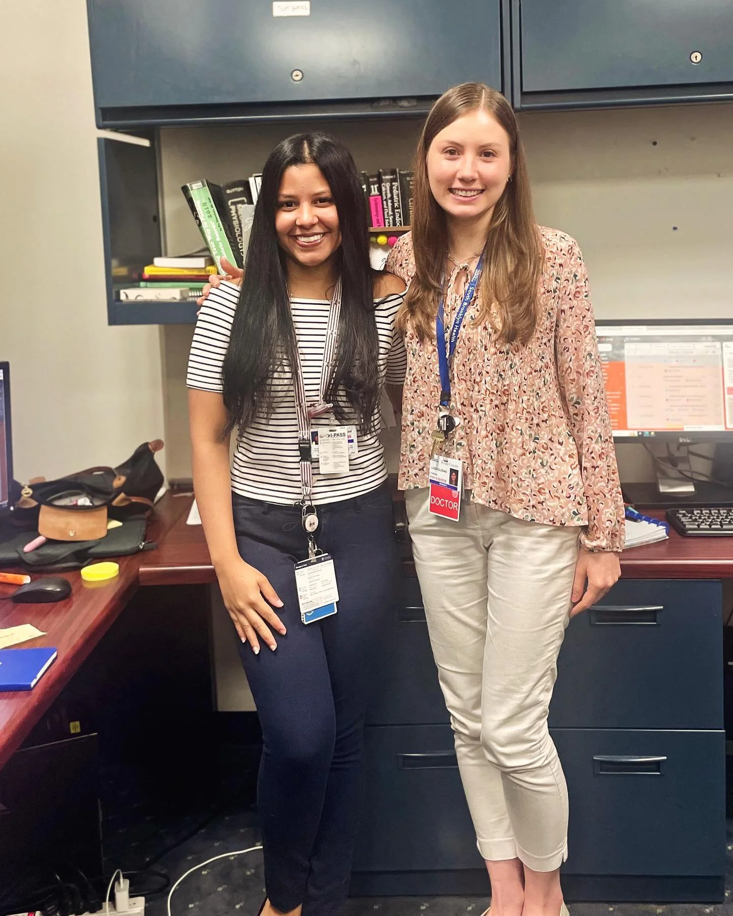 🎉 Chief Shoutout &ndash; Block 1 Edition! 🎉

Kicking off the year with two absolute stars leading the way 🌟

👩&zwj;⚕️ Melissa Ramirez Escobar &ndash; Our GI queen in the making! Whether it&rsquo;s rounding on the wards or turning up the music, sh