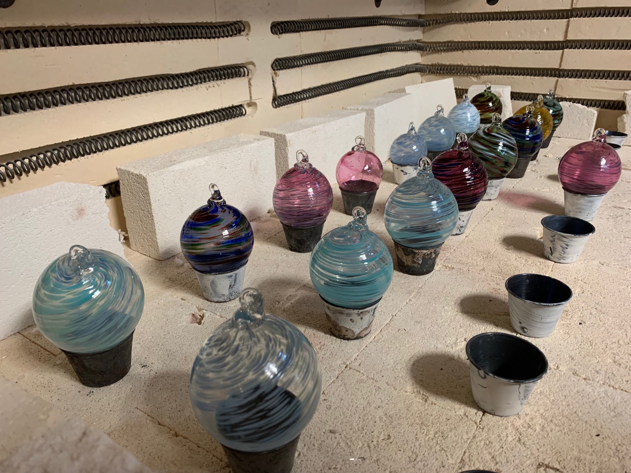 Glassblowing classes and Salem, MA — NORTH SHORE GLASS SCHOOL