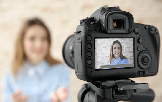 live-stream-facebook-dslr-550x345.png