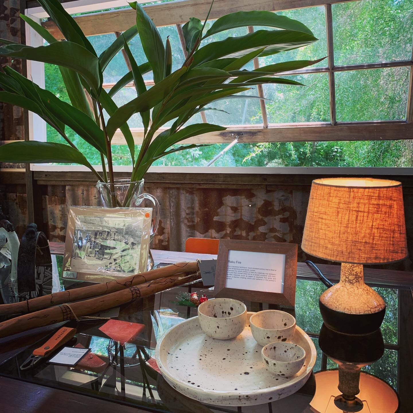 Certainly feels tropical @roadside_gallery today! Green, lush and humid. 

I&rsquo;ve been &lsquo;playing with fire&rsquo; in my most recent collections. Experimenting with #rakufiring - an ancient Japanese technique. 
The platters and the lamps got 