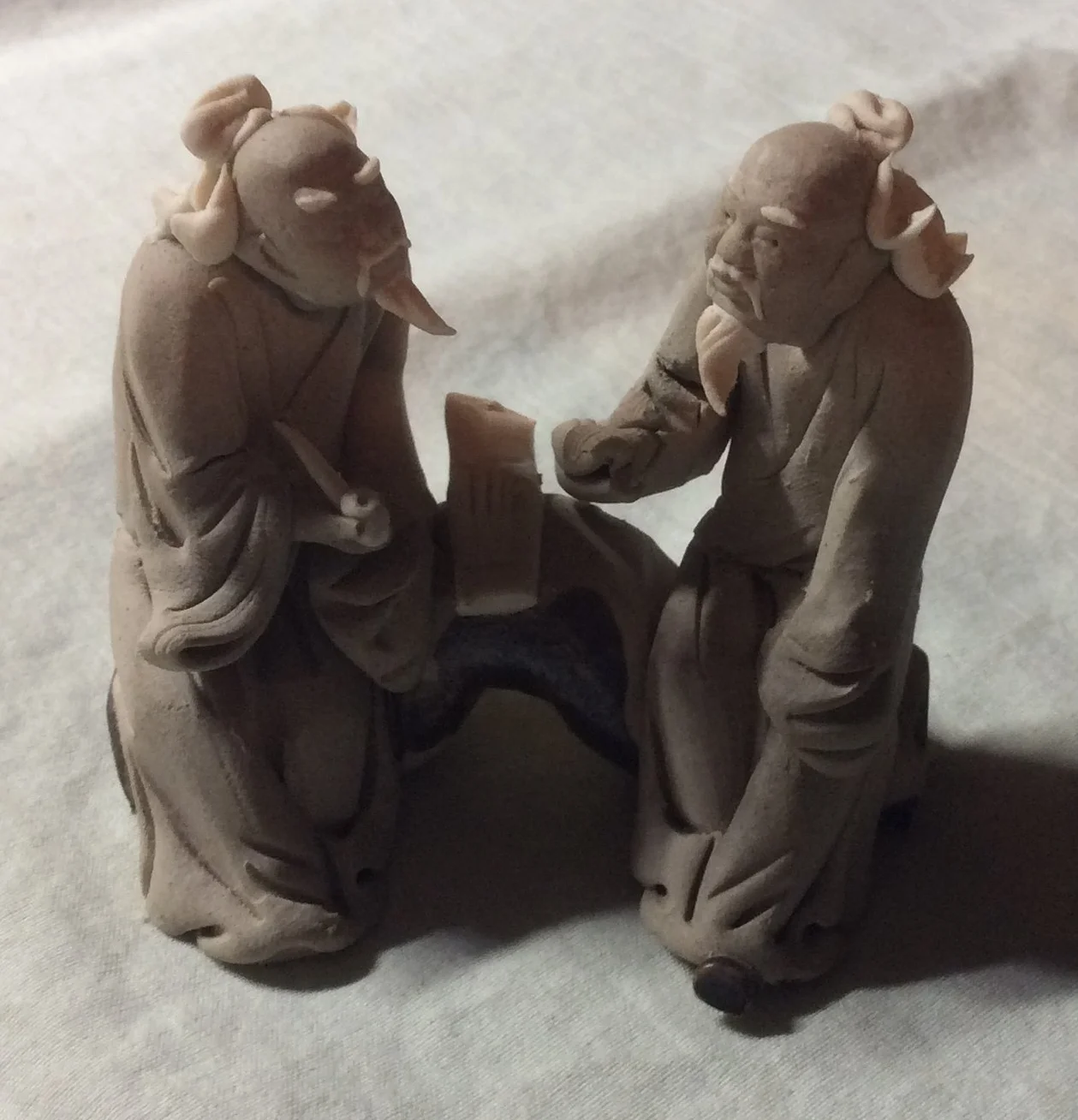 Asian Chinese Clay Mud Man Figurine - 2 Wise Men Speaking (pre-owned)
