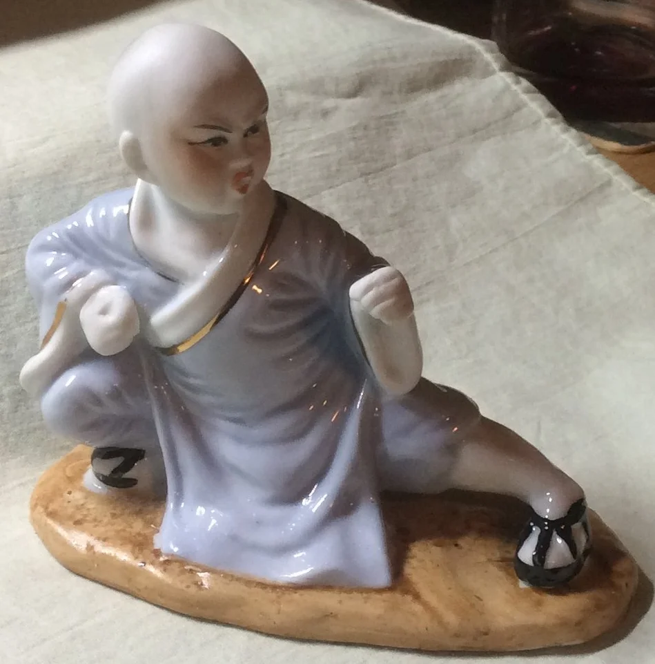 Asian Chinese Kung Fu Martial Arts Vintage Figurine