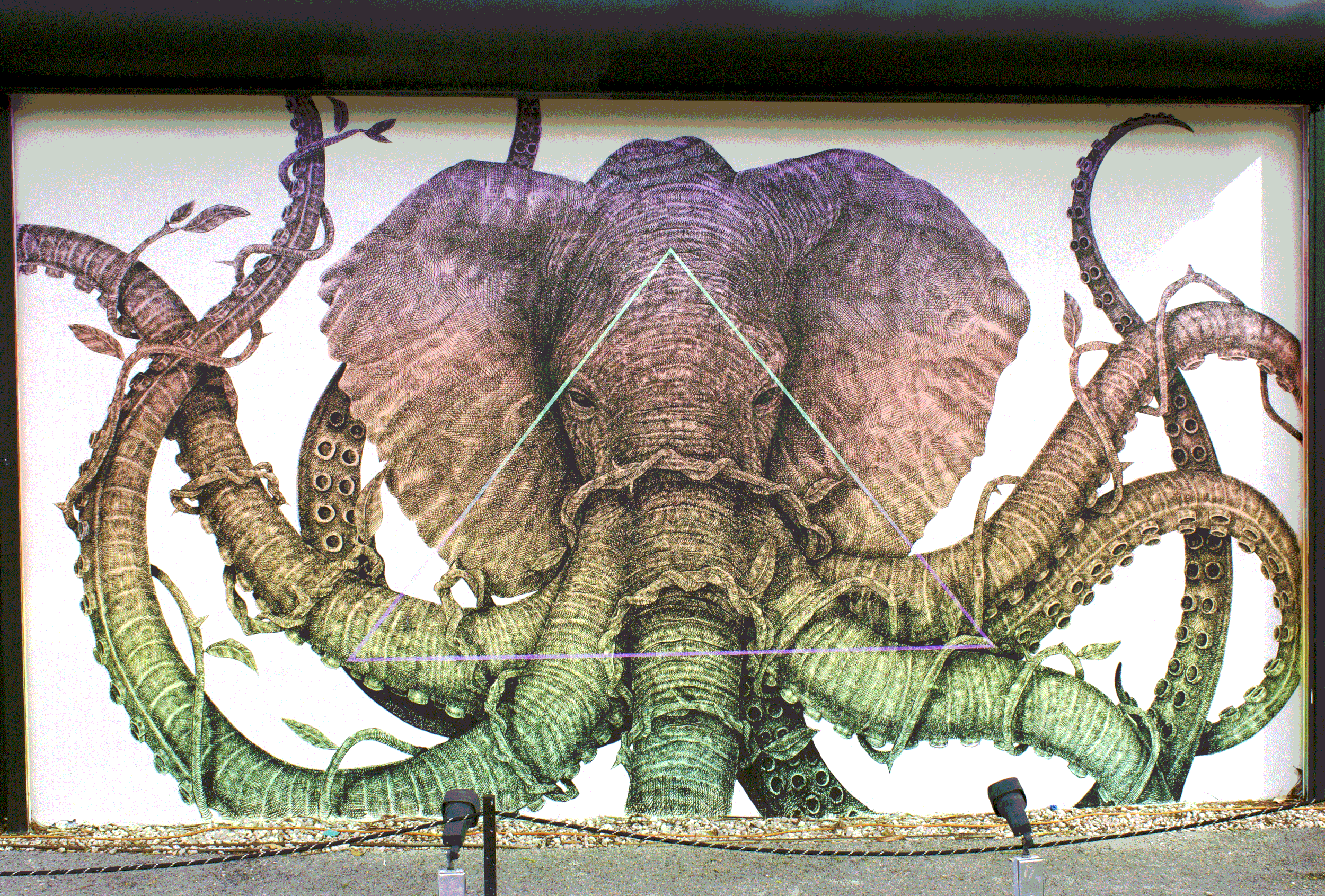 MURAL BY ALEXIS DIAZ IN THE WYNWOOD WALLS