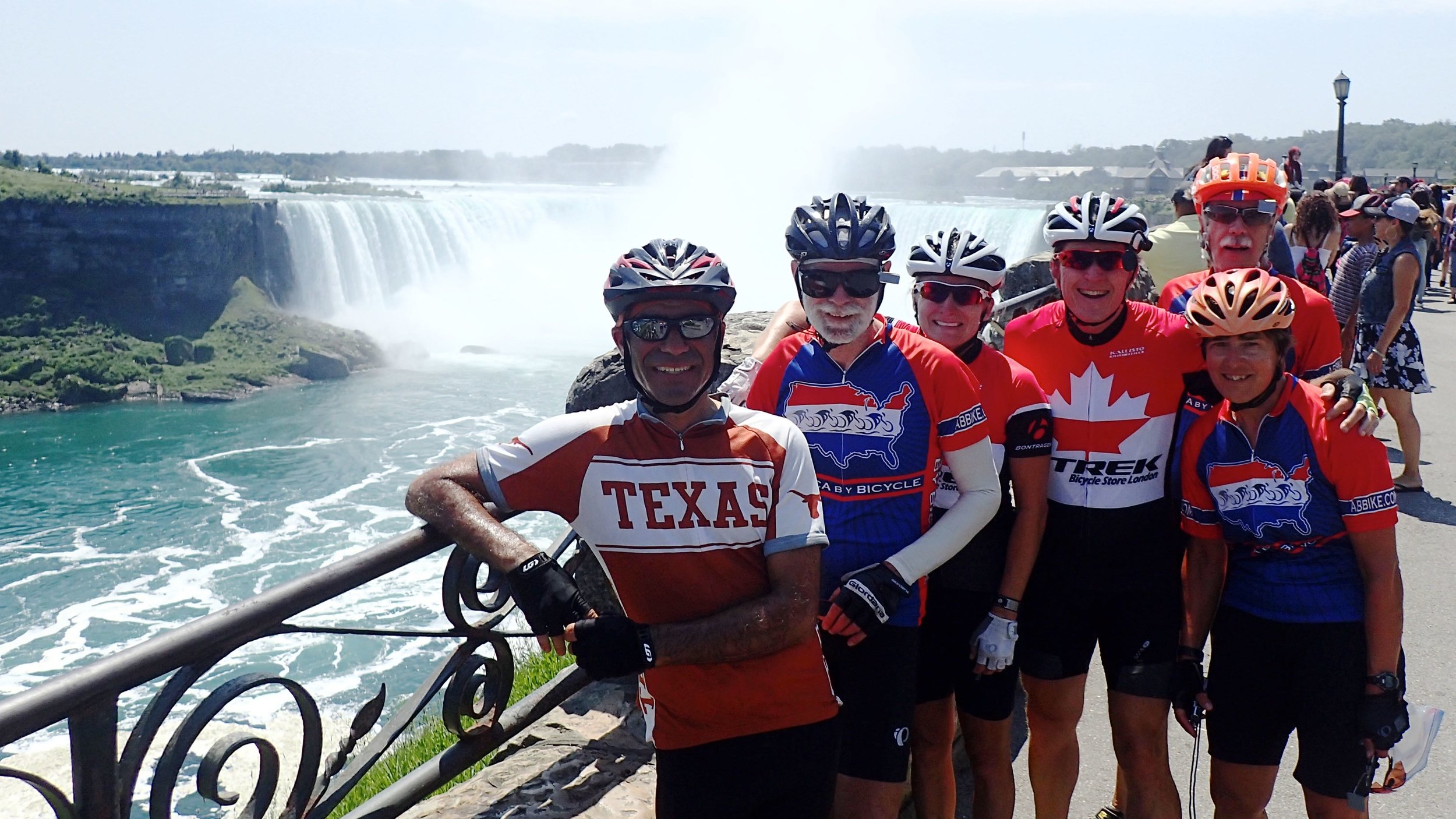 42_Niagara Falls_12.jpg