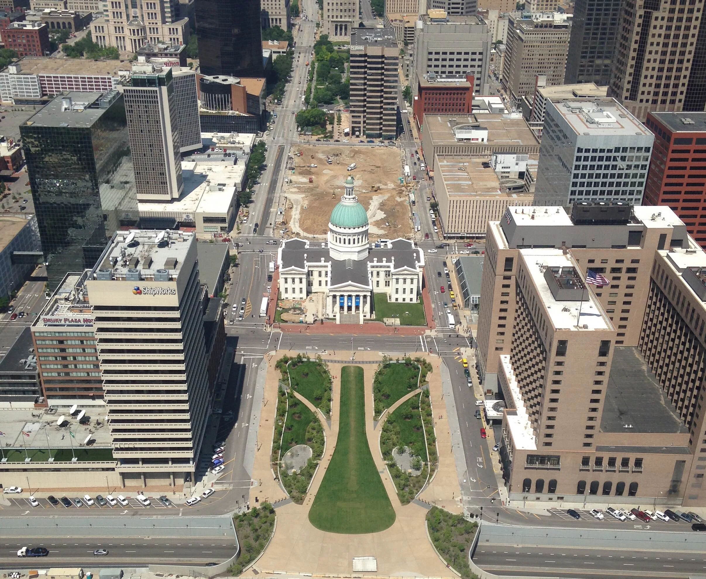 15 St Louis 01.jpeg