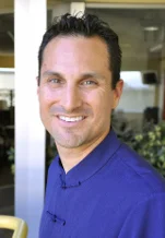 Albert_vaca-151x218.jpg