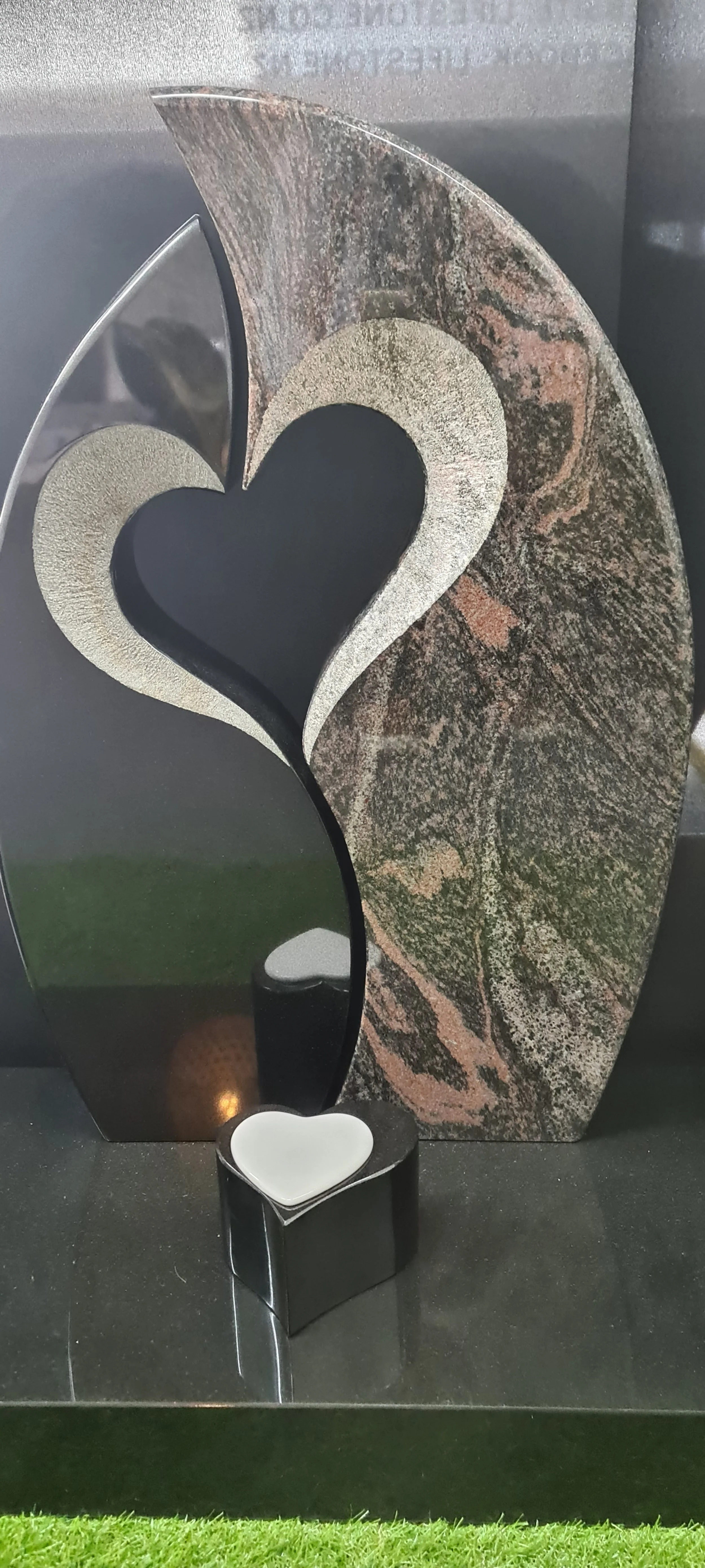 New Zealand Made Designed Headstones — NZ Headstones and Plaques