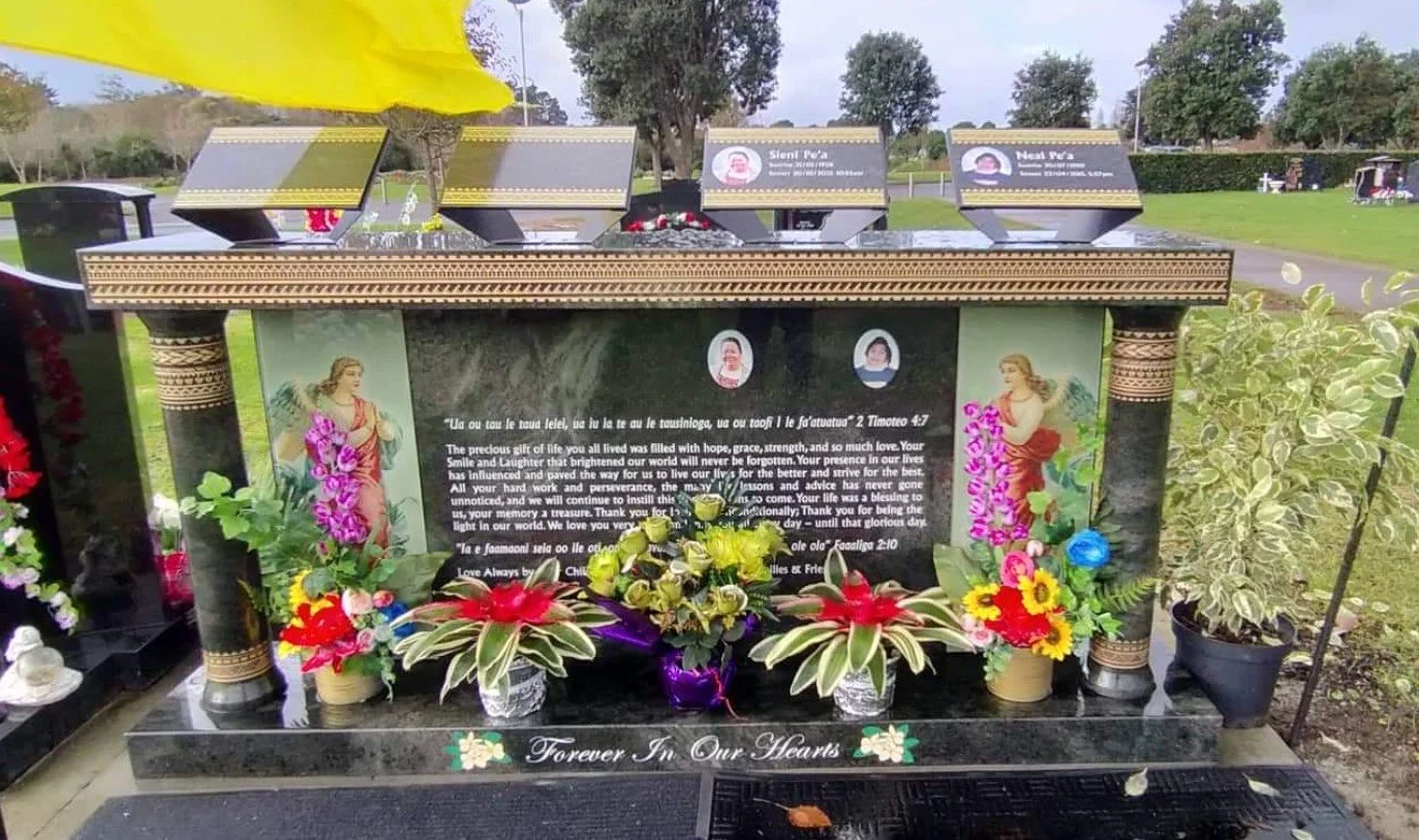 Double width Kerala temple flat roof Pe'a Headstone.jpg